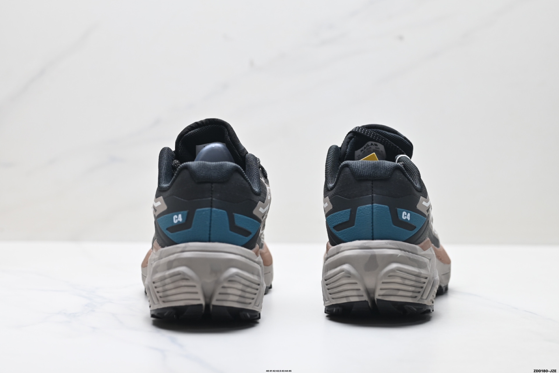 凯乐石KAILAS C4 户外舒适 防滑透气轻便 低帮 登山徒步鞋 KS251