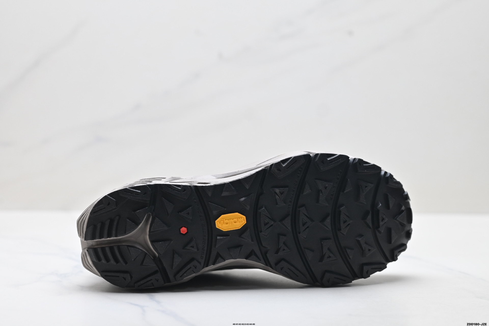 凯乐石KAILAS C4 户外舒适 防滑透气轻便 低帮 登山徒步鞋 KS251