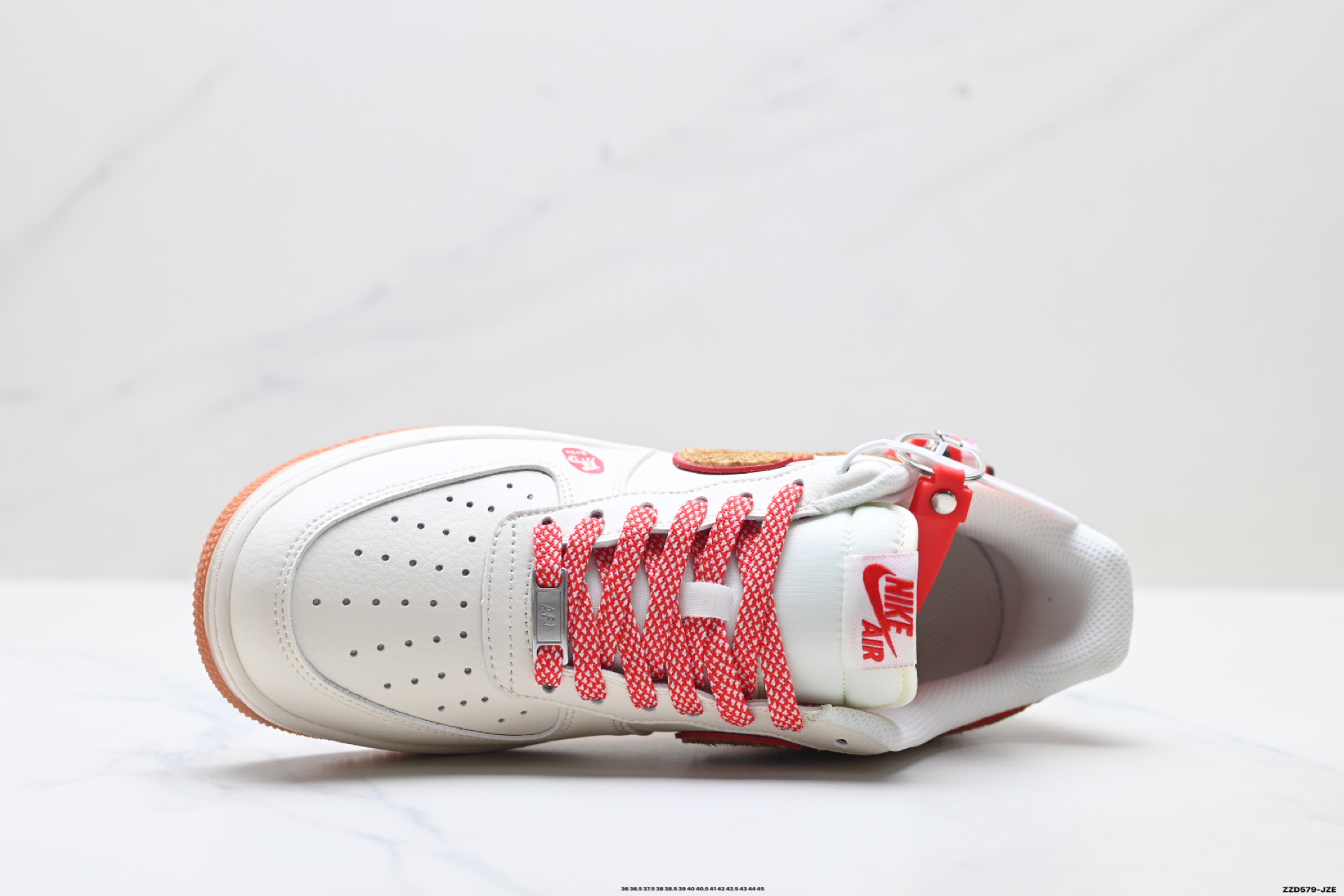 NIKE AIR FORCE 1‘07 LV8 SD6868-128