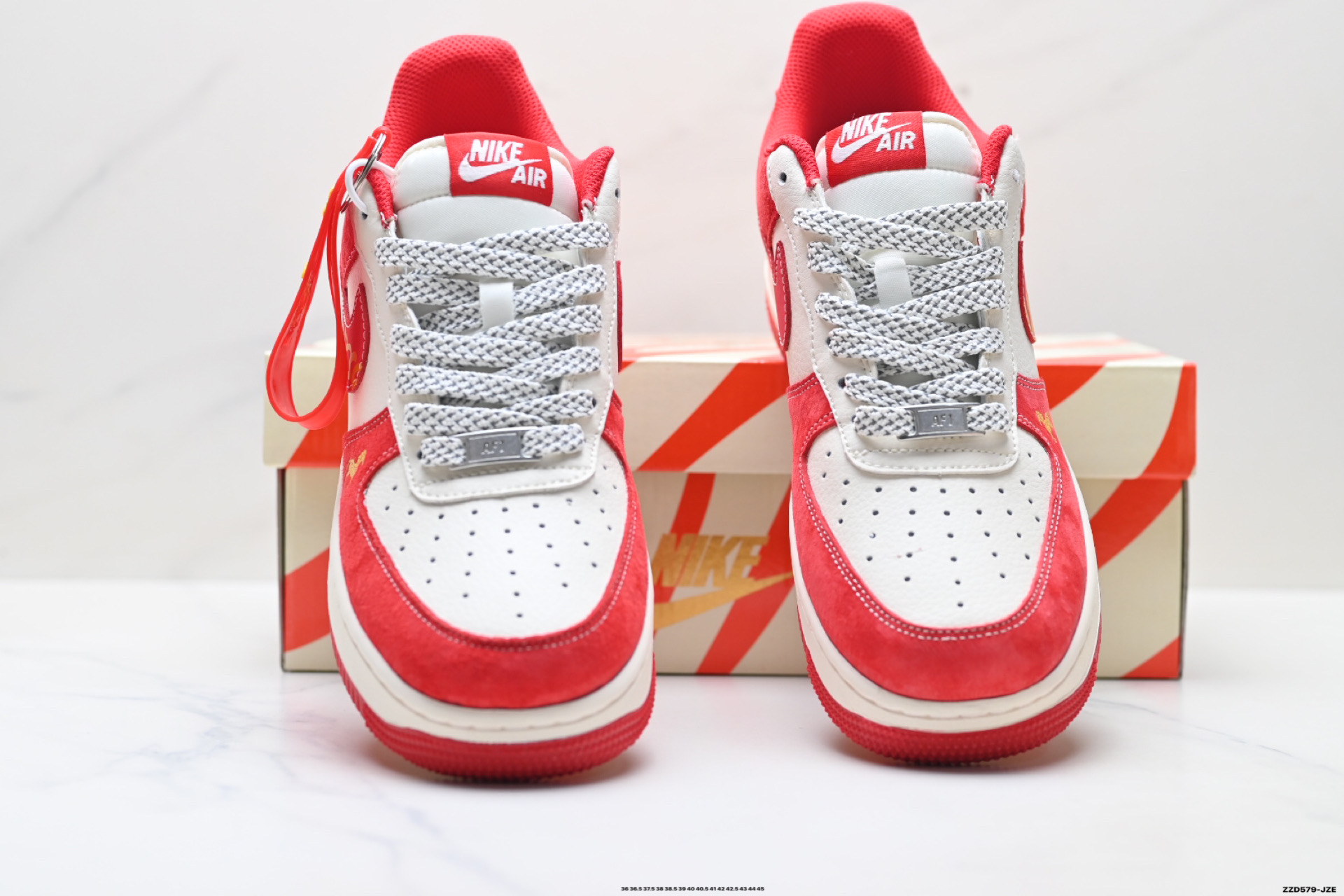 NIKE AIR FORCE 1‘07 LV8 ZH2598-608