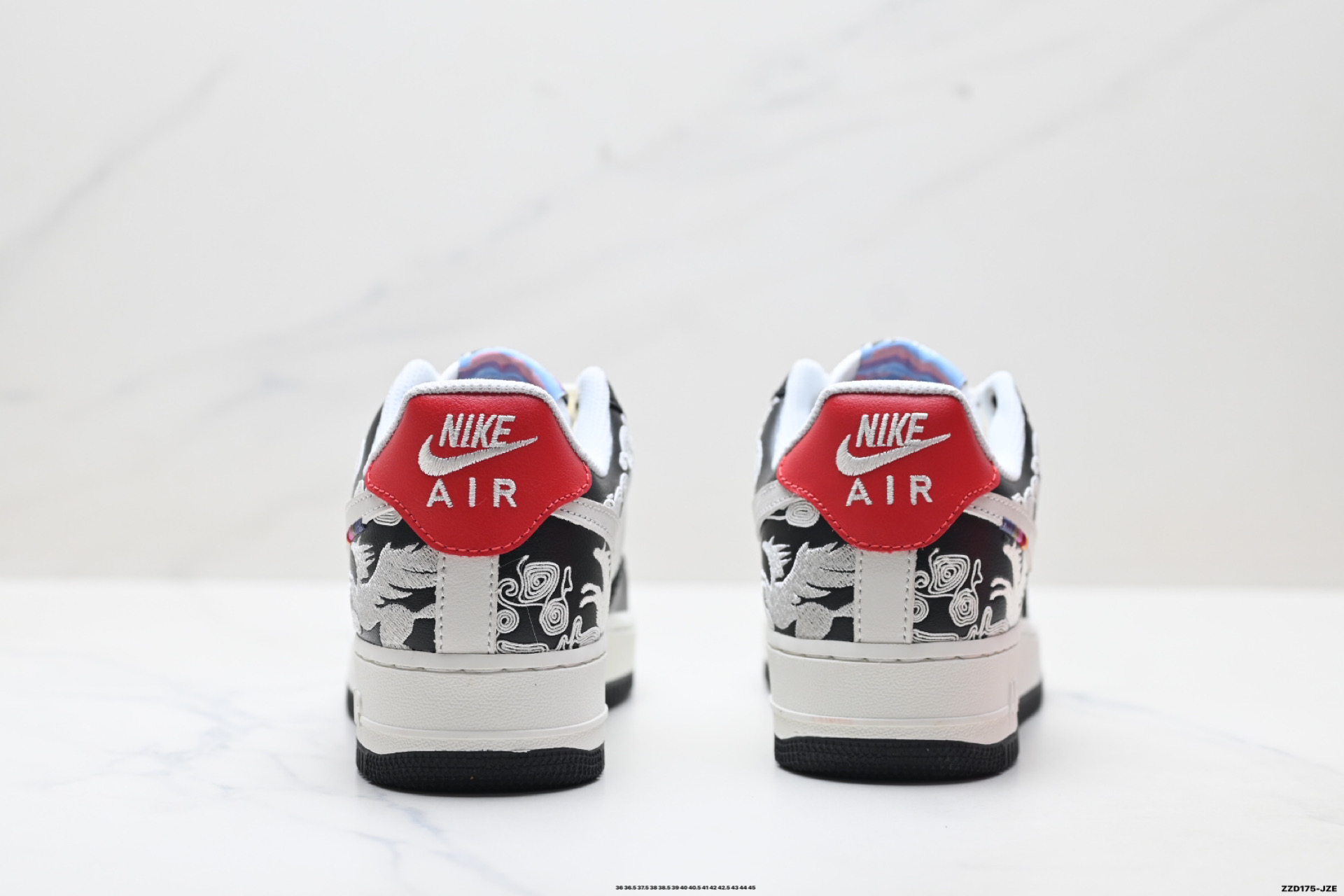 NIKE AIR FORCE 1‘07 IQ1119-012