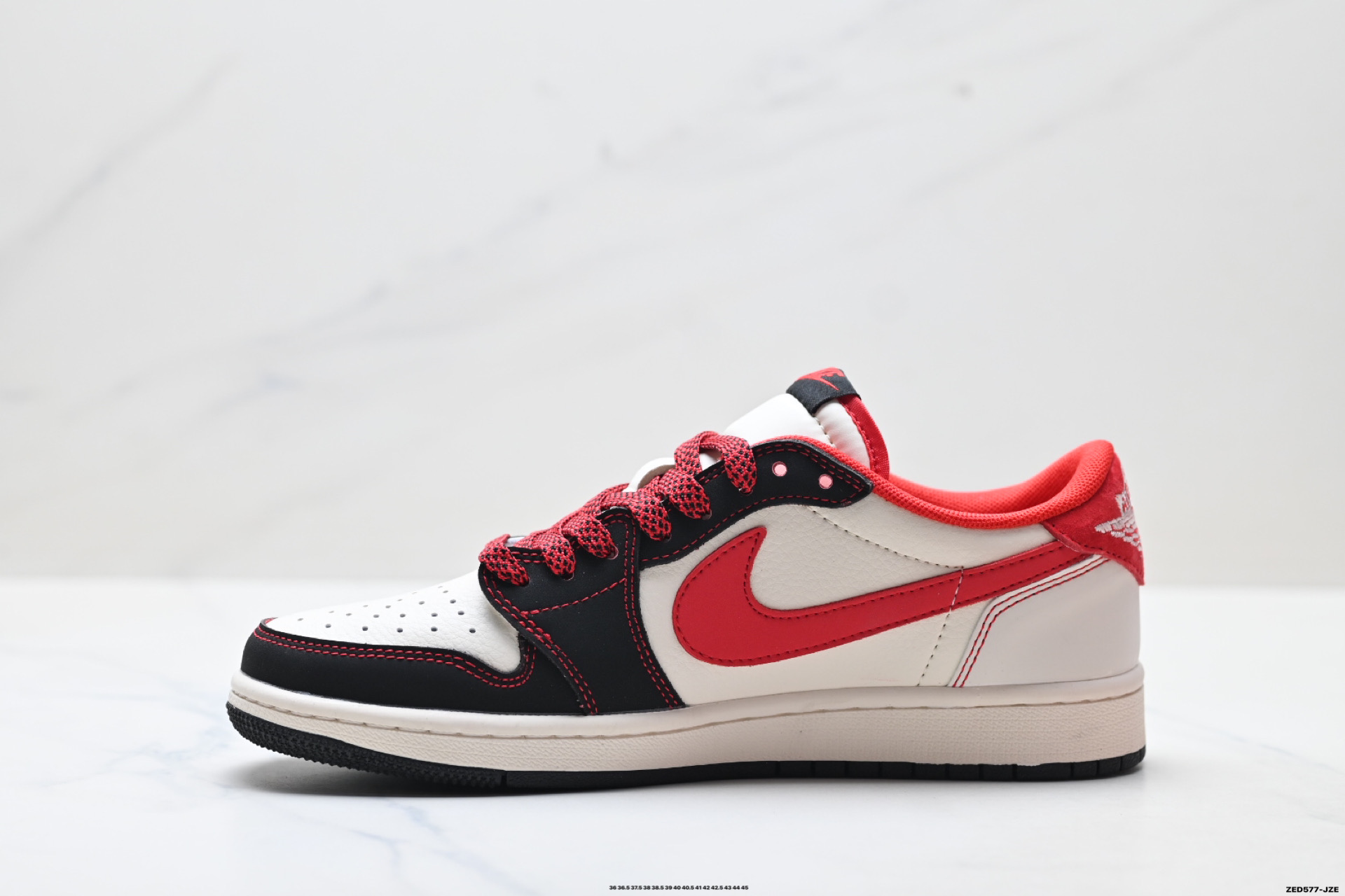 Nike Air Jordan 1 x Travis Scott AJ1倒勾 乔一倒钩 ‘DIY’定制 耐克 低帮文化篮球鞋 LX1988-803