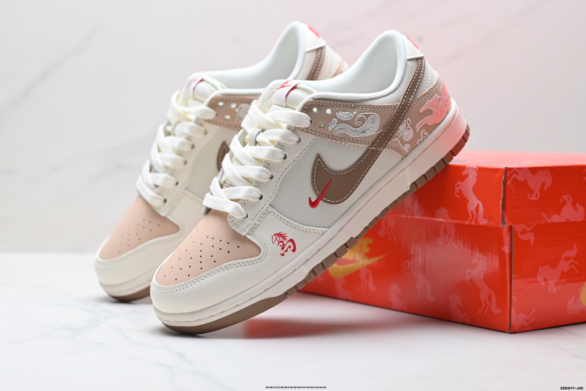 Nike Dunk Low Retro ‘DIY高端定制’耐克 低帮休闲运动板鞋 SD6868-136