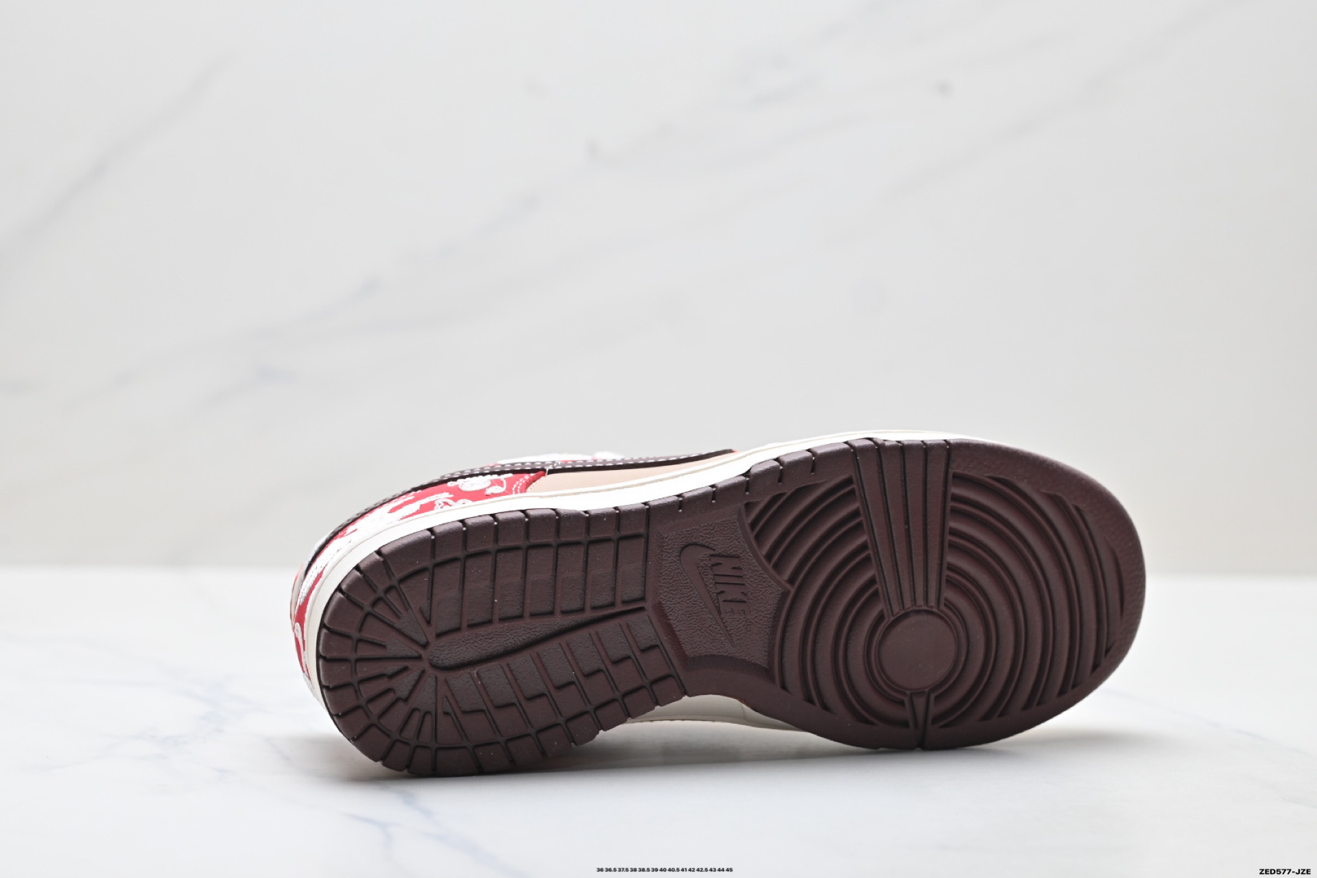 Nike Dunk Low Retro ‘DIY高端定制’耐克 低帮休闲运动板鞋 JY6988-144