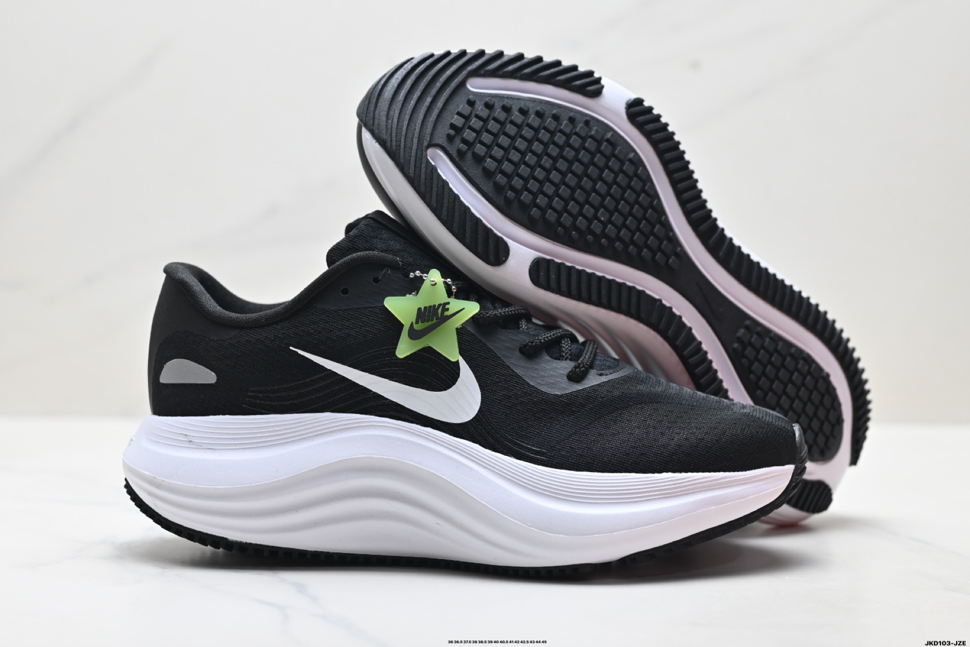 Nike Comfort Ride EasyOn 耐克 舒适贴合 透气支撑跑步鞋 FN0388-001