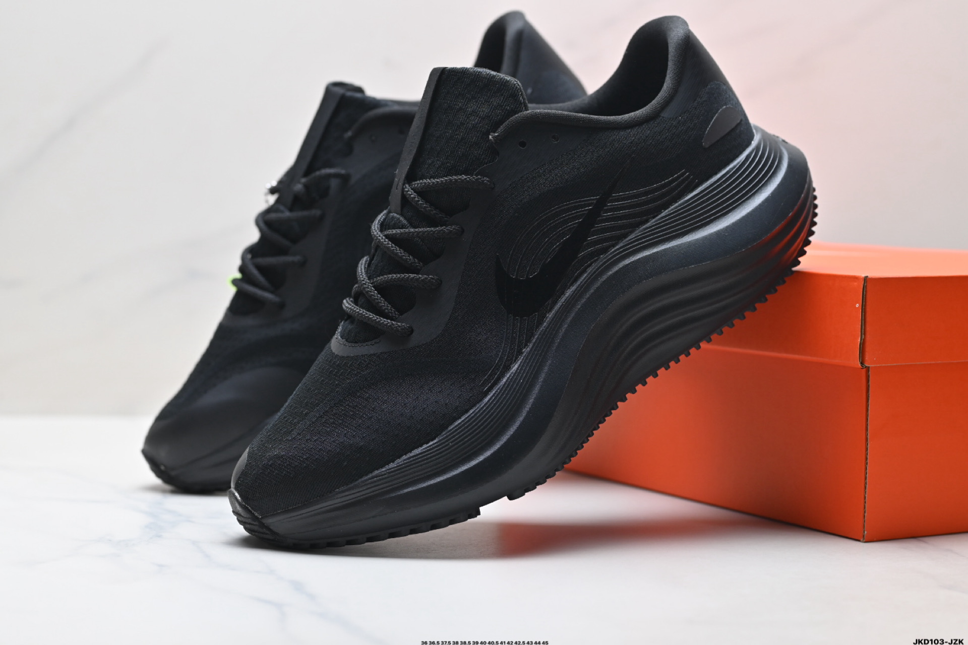 Nike Comfort Ride EasyOn 耐克 舒适贴合 透气支撑跑步鞋 FN0388-002