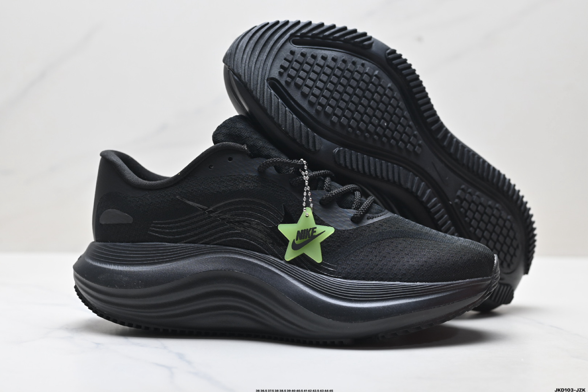Nike Comfort Ride EasyOn 耐克 舒适贴合 透气支撑跑步鞋 FN0388-002