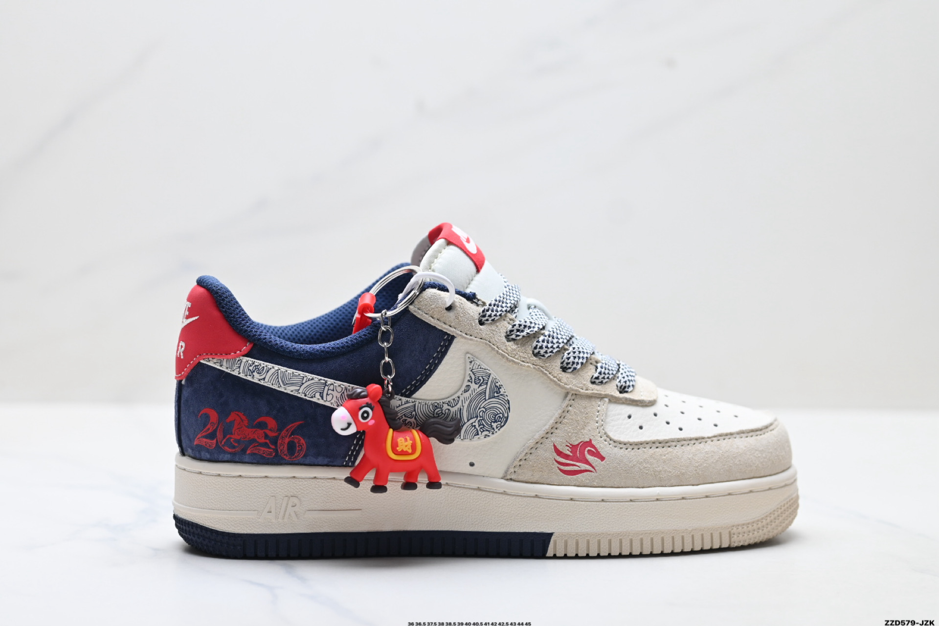 NIKE AIR FORCE 1‘07 LV8 SD6868-126 NIKE AIR FORCE 1‘07 LV8 SD6868-126