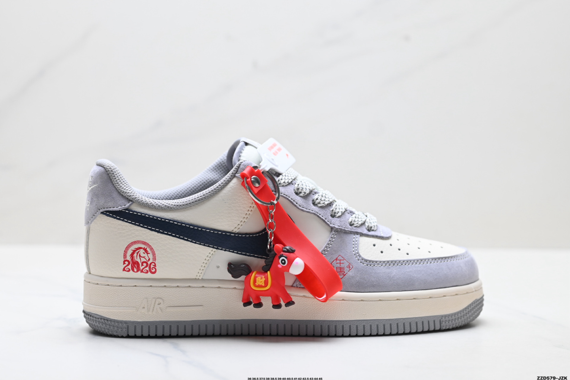 NIKE AIR FORCE 1‘07 LV8 SD6868-123