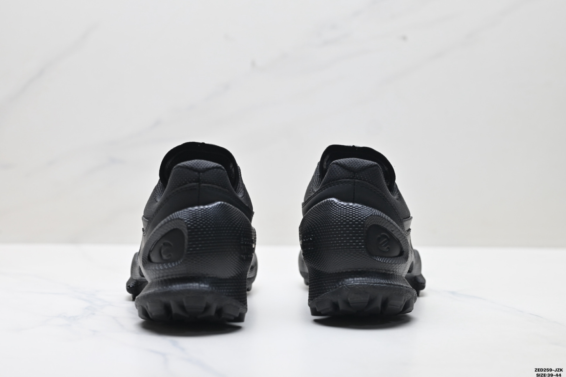Ecco爱步 Biom C-Trail 健步C 舒适时尚 简约时尚 减震防滑 低帮休闲鞋 803324-510