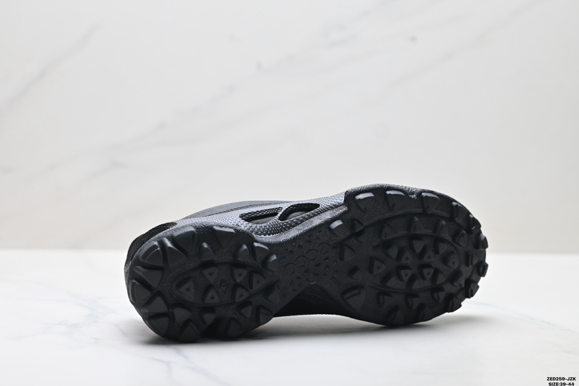 Ecco爱步 Biom C-Trail 健步C 舒适时尚 简约时尚 减震防滑 低帮休闲鞋 803324-510