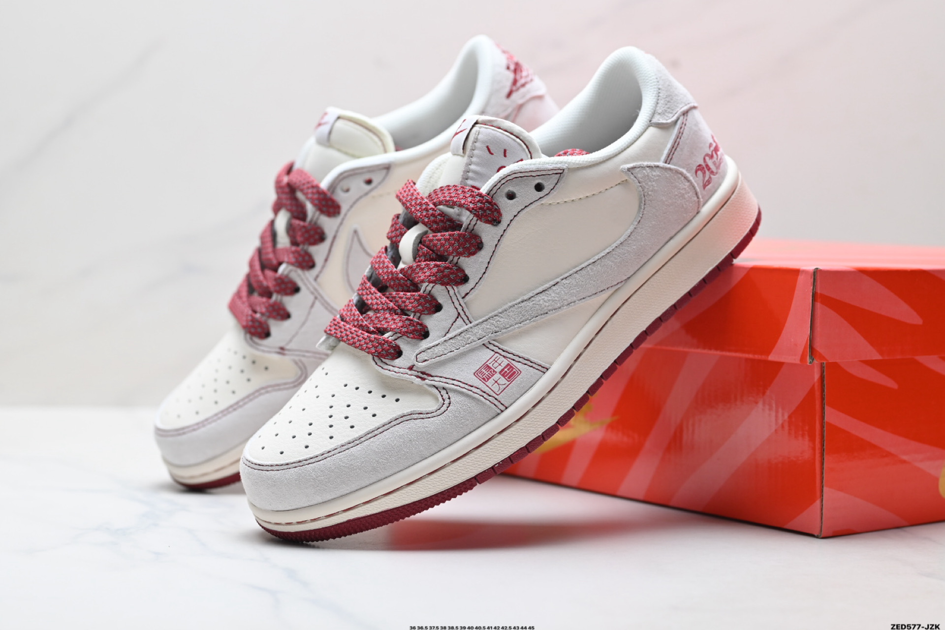 Nike Air Jordan 1 x Travis Scott AJ1倒勾 乔一倒钩 ‘DIY’定制 耐克 低帮文化篮球鞋 SD6868-129