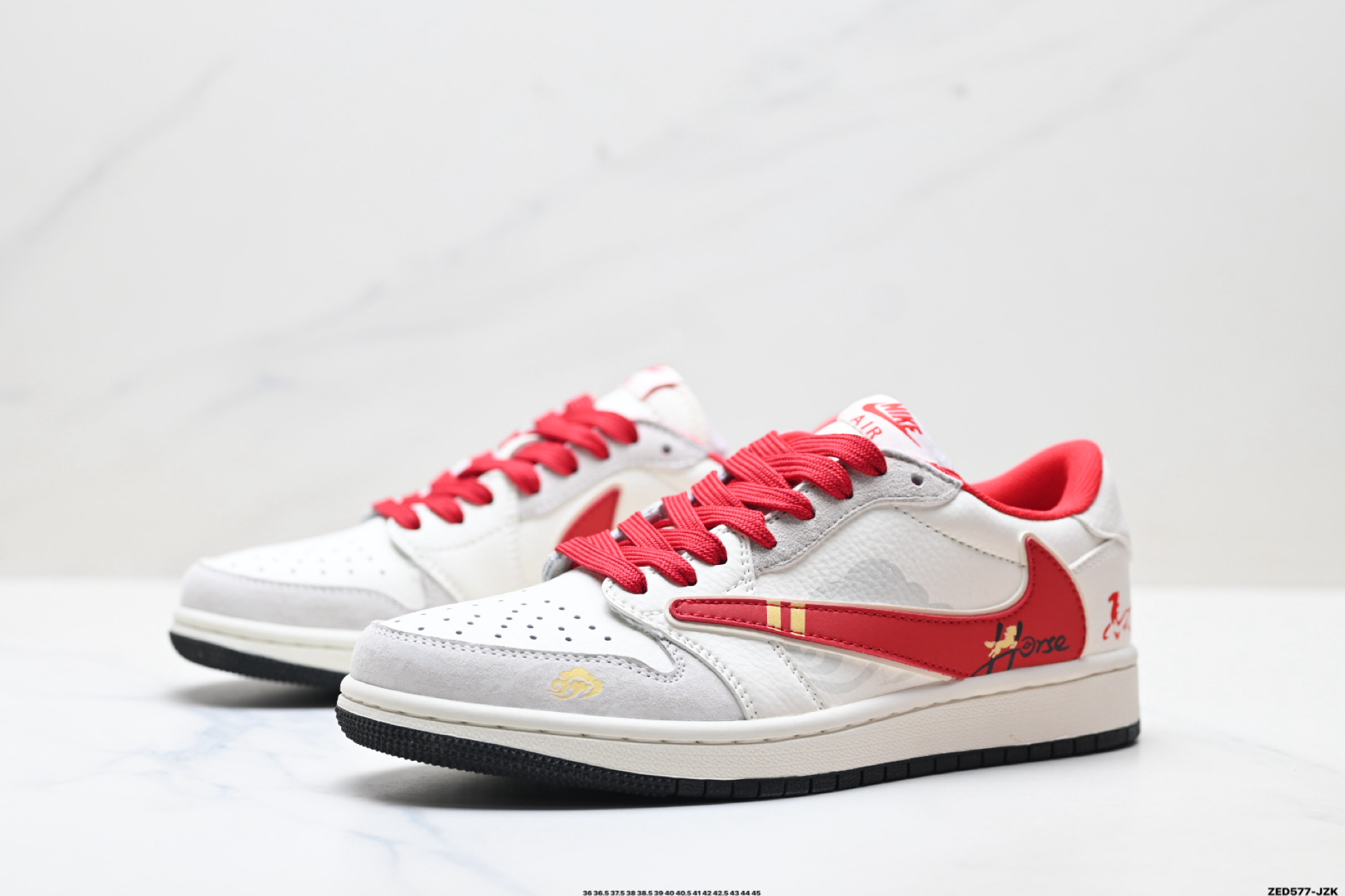 Nike Air Jordan 1 x Travis Scott AJ1倒勾 乔一倒钩 ‘DIY’定制 耐克 低帮文化篮球鞋 XA2001-906