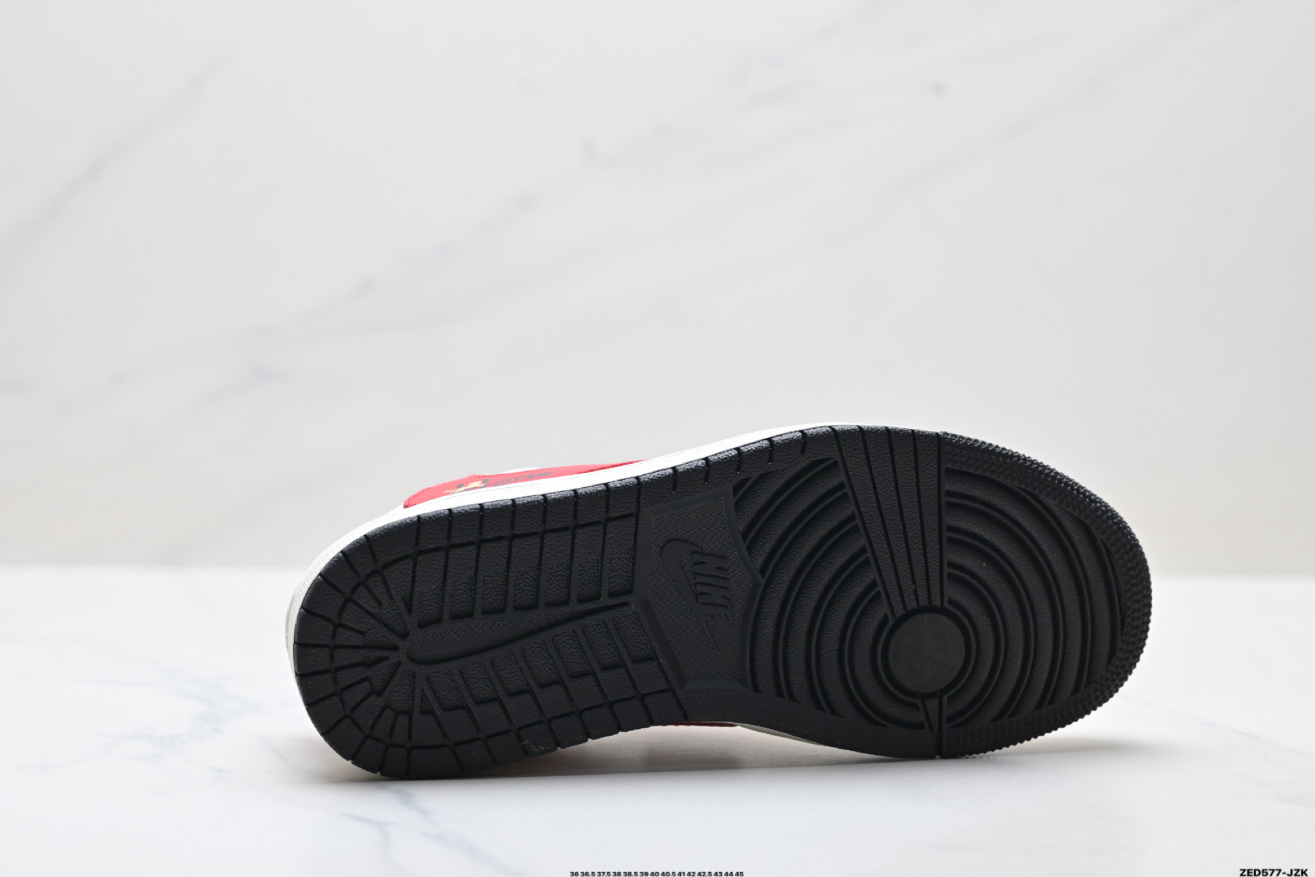 Nike Air Jordan 1 x Travis Scott AJ1倒勾 乔一倒钩 ‘DIY’定制 耐克 低帮文化篮球鞋 XA2001-906