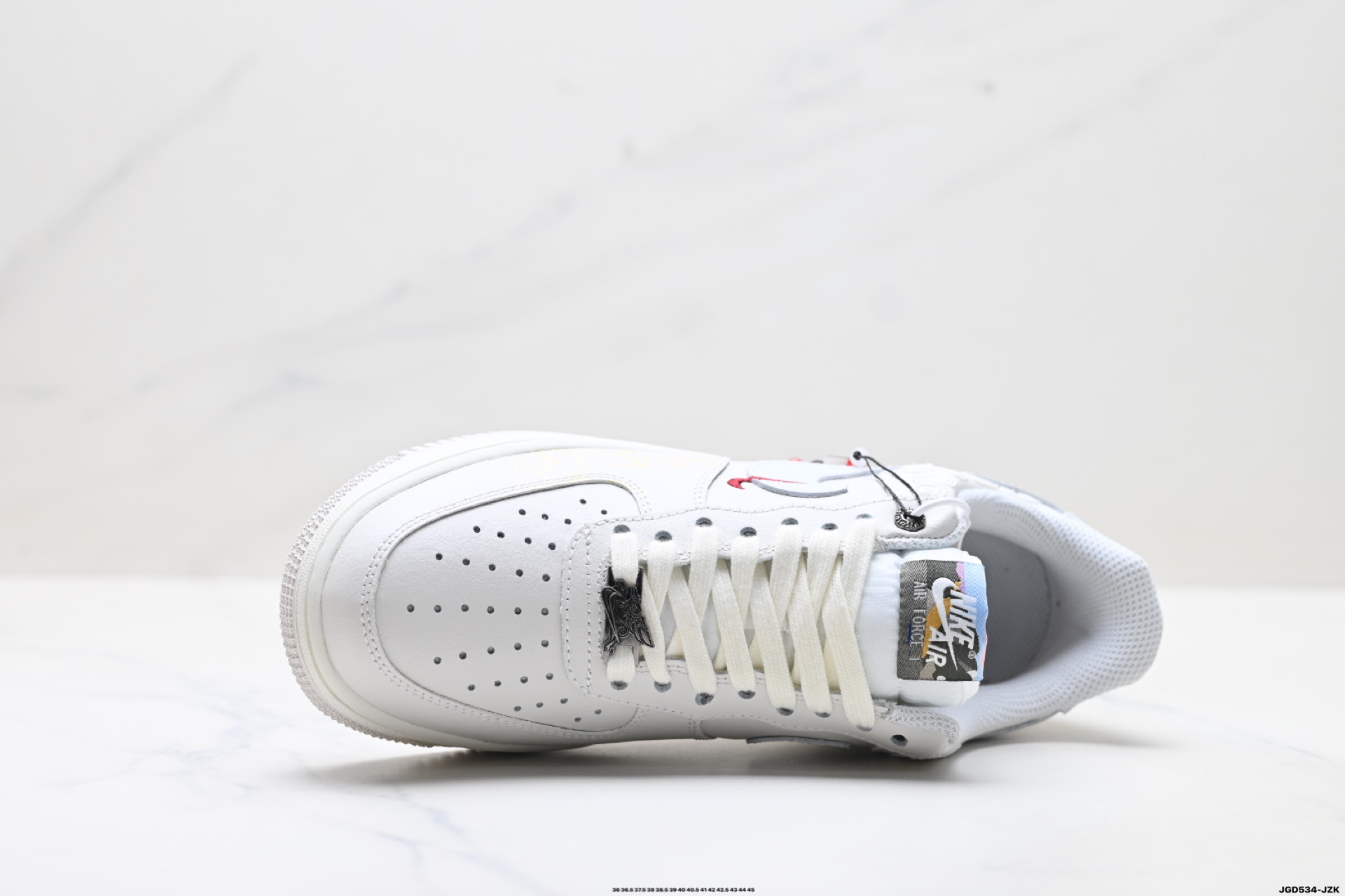 NIKE AIR FORCE 1‘07 IQ1119-011