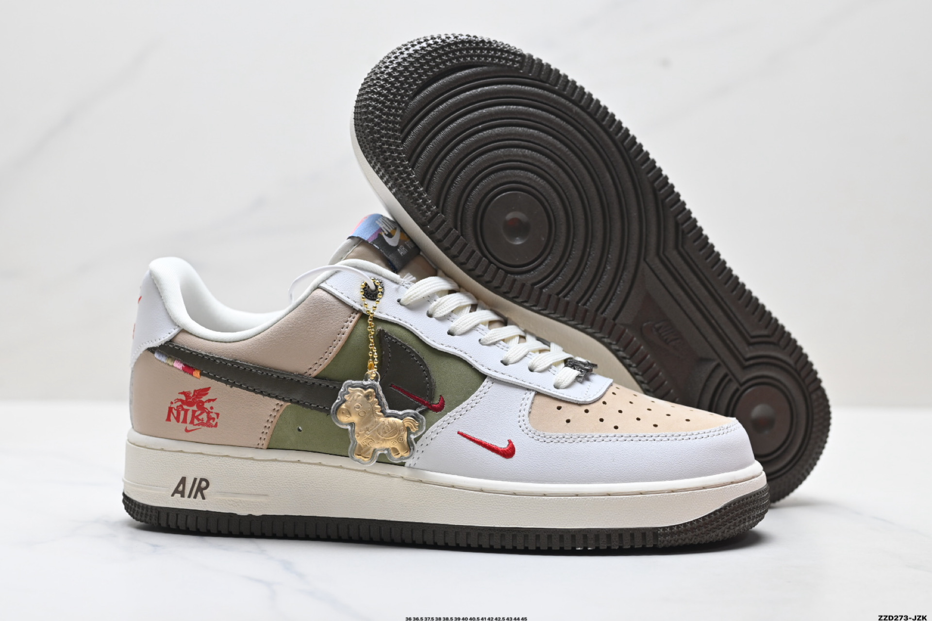 NIKE AIR FORCE 1‘07 LV8 DF0188-135