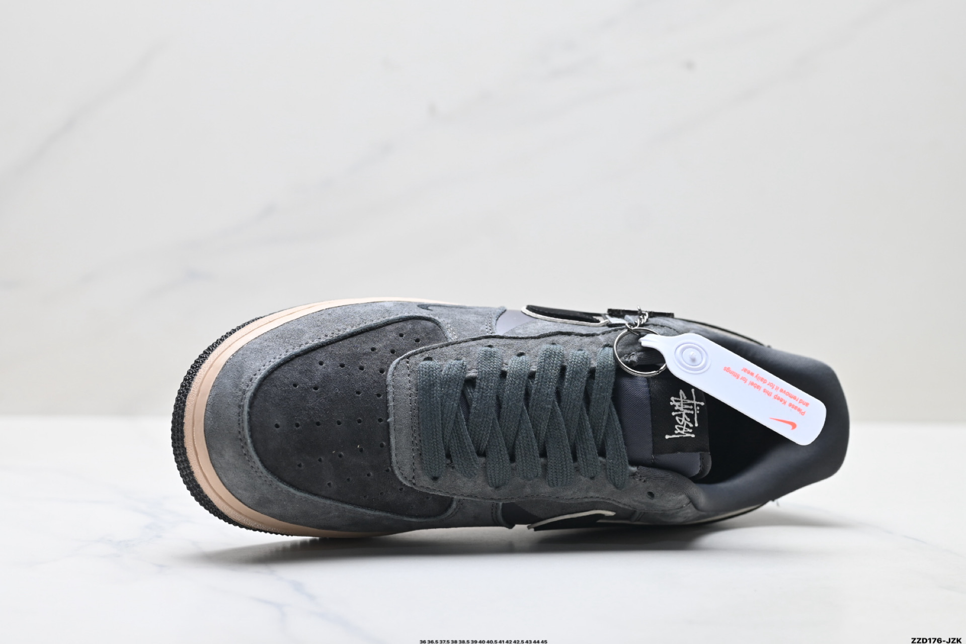NIKE AIR FORCE 1‘07 LV8 BK1916-002