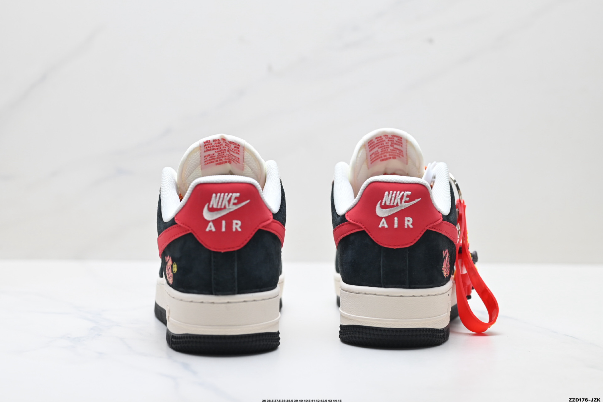 NIKE AIR FORCE 1‘07 LV8 MZ9588-835