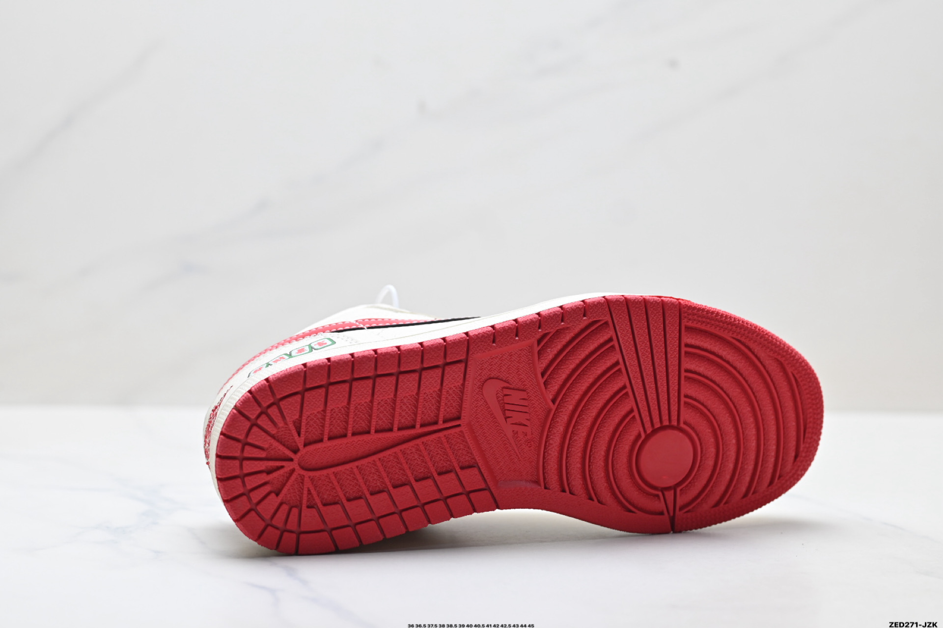 Nike Air Jordan 1 Low AJ1乔1低帮休闲板鞋 QJ1988-011-莆田鞋,莆田鞋货源,高仿鞋,高仿鞋货源,安福档口,莆田高仿鞋,莆田鞋批发,高仿鞋批发,莆田高仿运动鞋,高仿运动鞋,莆田运动鞋 Nike Air Jordan 1 Low AJ1乔1低帮休闲板鞋 QJ1988-011