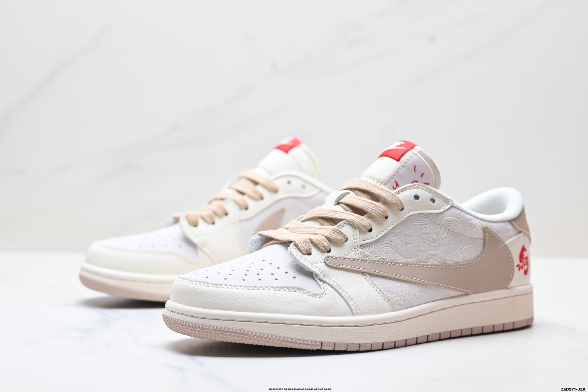 Nike Air Jordan 1 x Travis Scott AJ1倒勾 乔一倒钩 ‘DIY’定制 耐克 低帮文化篮球鞋 DX5688-005