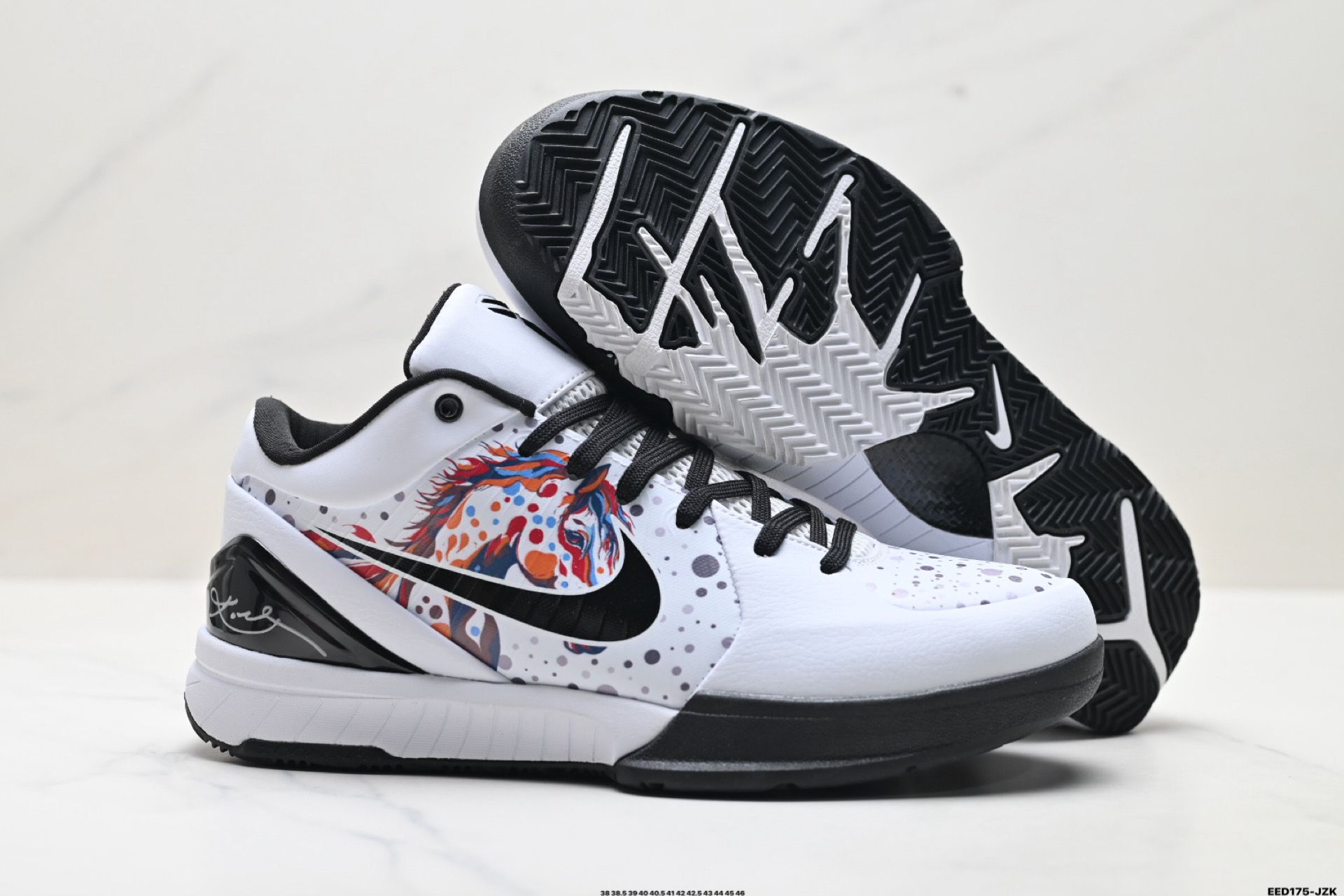 💰380
纯原✅Nike Zoom Kobe VI 马年限定 CNY新年款 耐克 科比6代系列 低帮复刻实战运动低帮文化篮球鞋
纯原版本 鞋头和鞋舌采用透气运动网布制成
采用更为挺拔的鞋口设计 为脚踝带来更佳的包裹与支撑感 侧面独特波纹纹理细节 打破了单调 赋予鞋子灵动与活力的视觉体验
货号:AV6339-105
尺码:38 38.5 39 40 40.5 41 42 42.5 43 44 45 46
ID:EED175-JZK