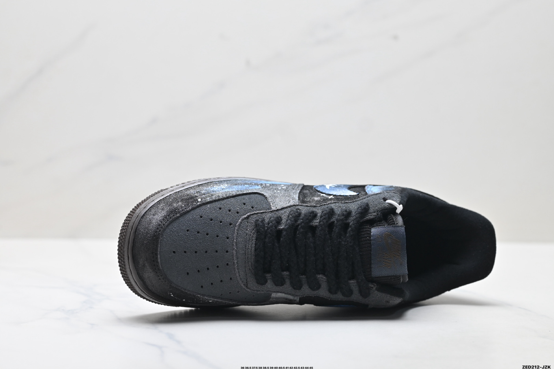 NIKE AIR FORCE 1‘07 LV8 DO6730-101