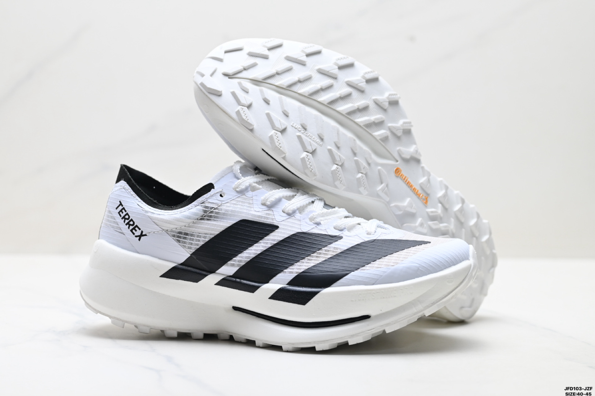 Adidas TERREX 阿迪达斯 系带缓震轻质 舒适百搭 低帮马拉松运动跑步鞋 JS3592