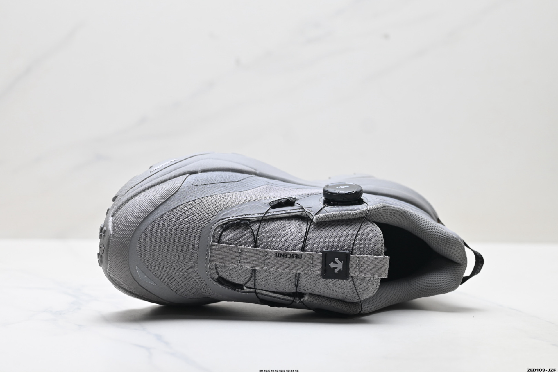 迪桑特DESCENTE SKI STYLE系列 GORE-TEX 舒适 耐磨防水 低帮 徒步鞋男女款 D5131SSN38