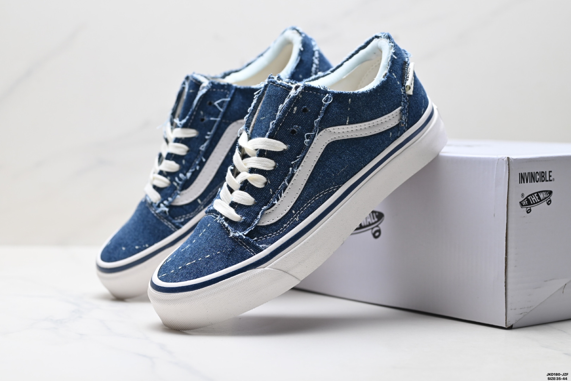 INVINCIBLE x Vans off the rhyme 联名款双层磨损潮流休闲滑板鞋 VNOODE9HGTL