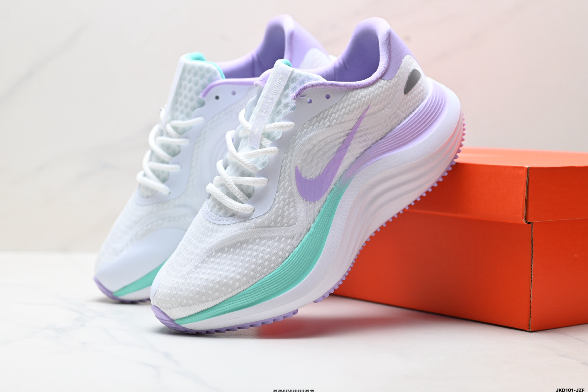 Nike Comfort Ride EasyOn 耐克 舒适贴合 透气支撑跑步鞋 FN0388-106