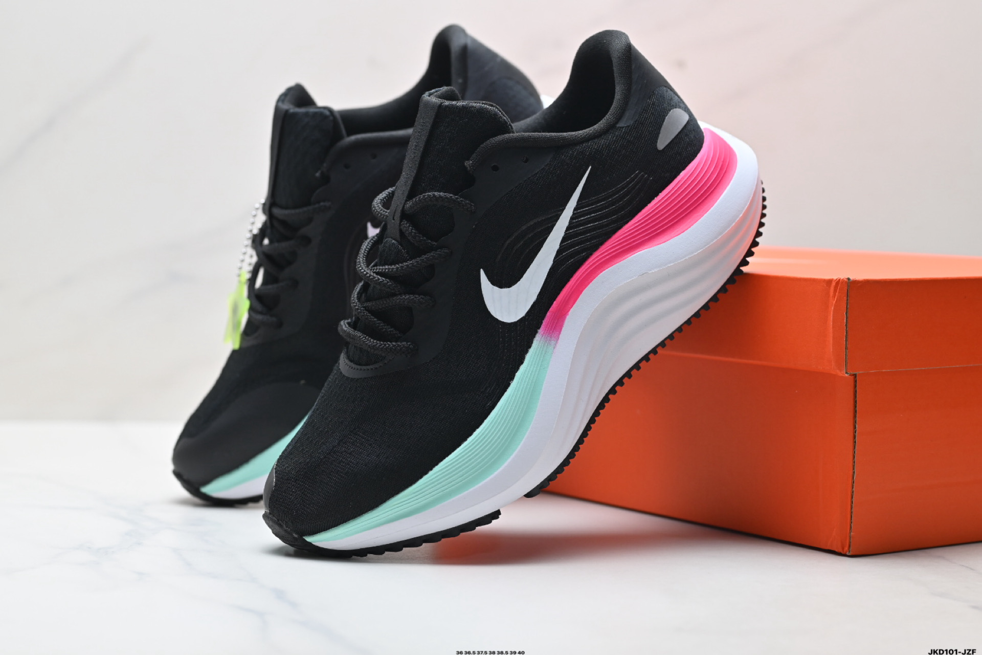 Nike Comfort Ride EasyOn 耐克 舒适贴合 透气支撑跑步鞋 FN0388-106