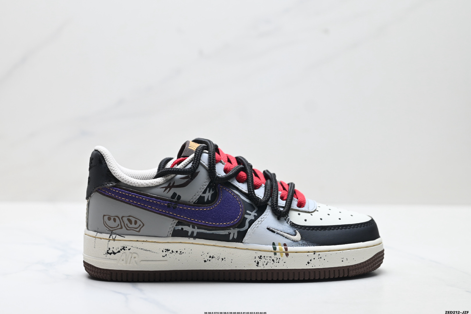 NIKE AIR FORCE 1‘07 LV8 LJ8822-121