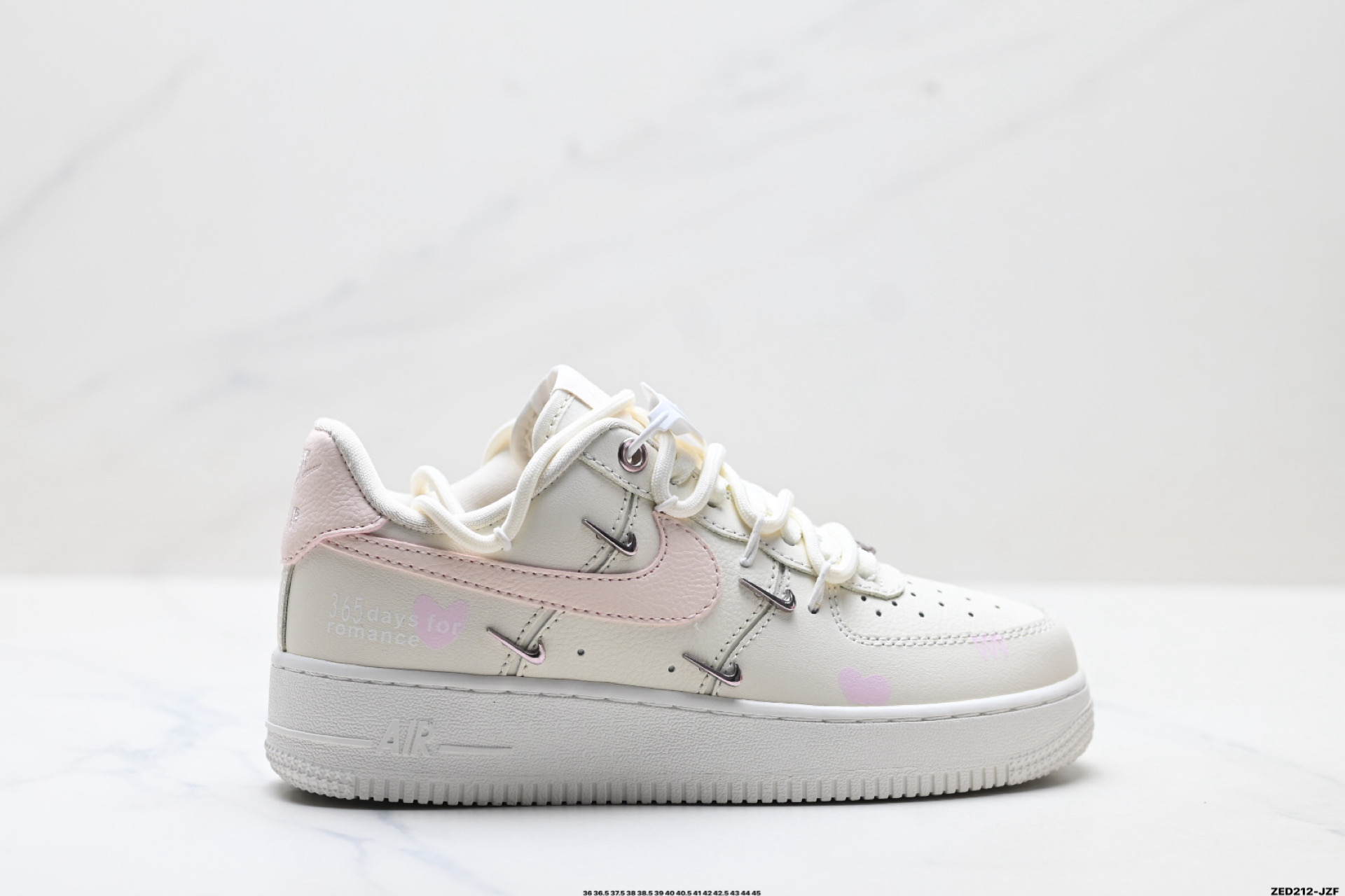 NIKE AIR FORCE 1‘07 LV8 FV8110-181