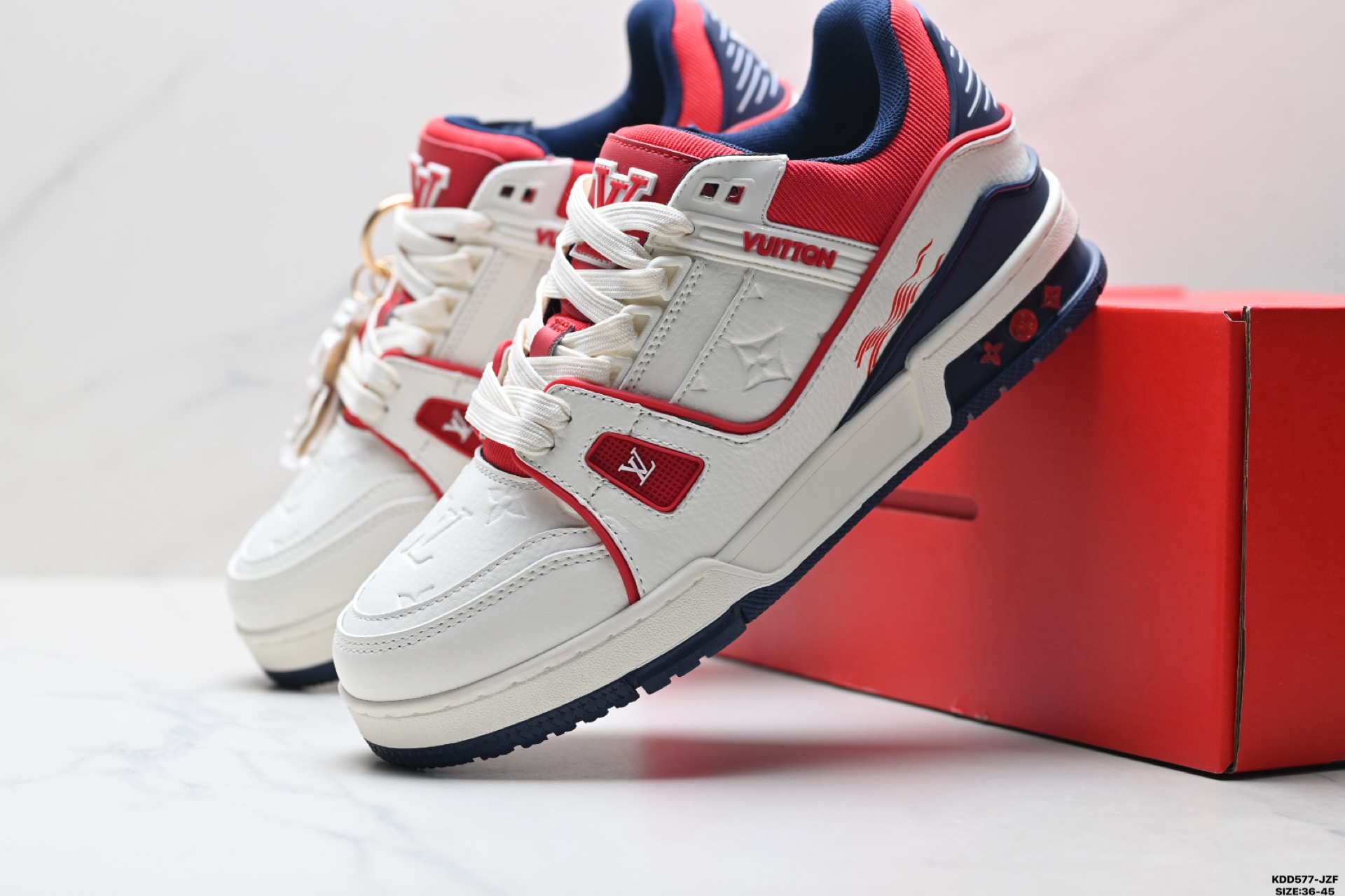 纯原马年限定中国红礼盒Louis vuitton Trainer Sneaker Low 路易威登 休闲运动文化百搭板鞋