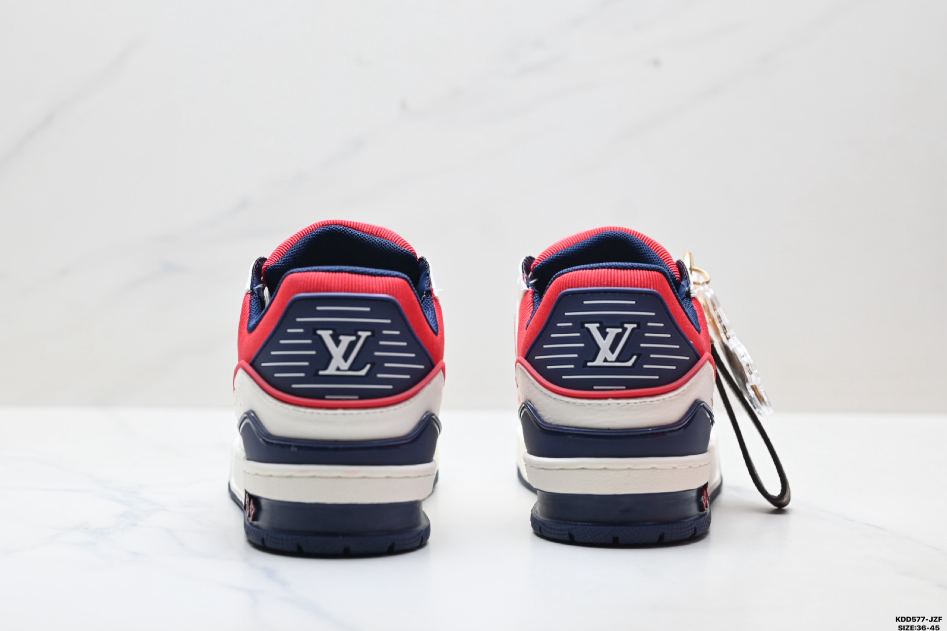 纯原马年限定中国红礼盒Louis vuitton Trainer Sneaker Low 路易威登 休闲运动文化百搭板鞋