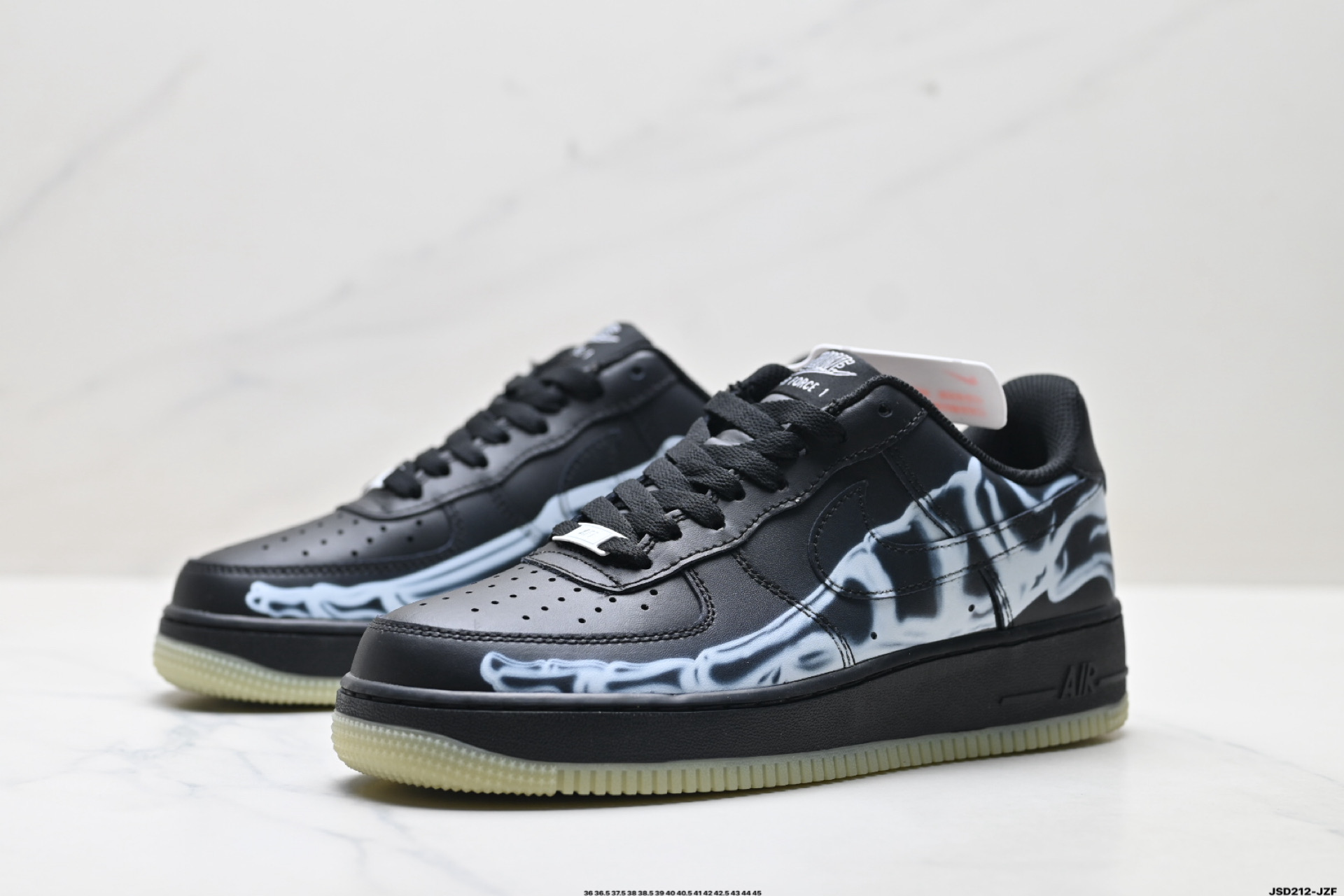 NIKE AIR FORCE 1‘07 DJ2739-100