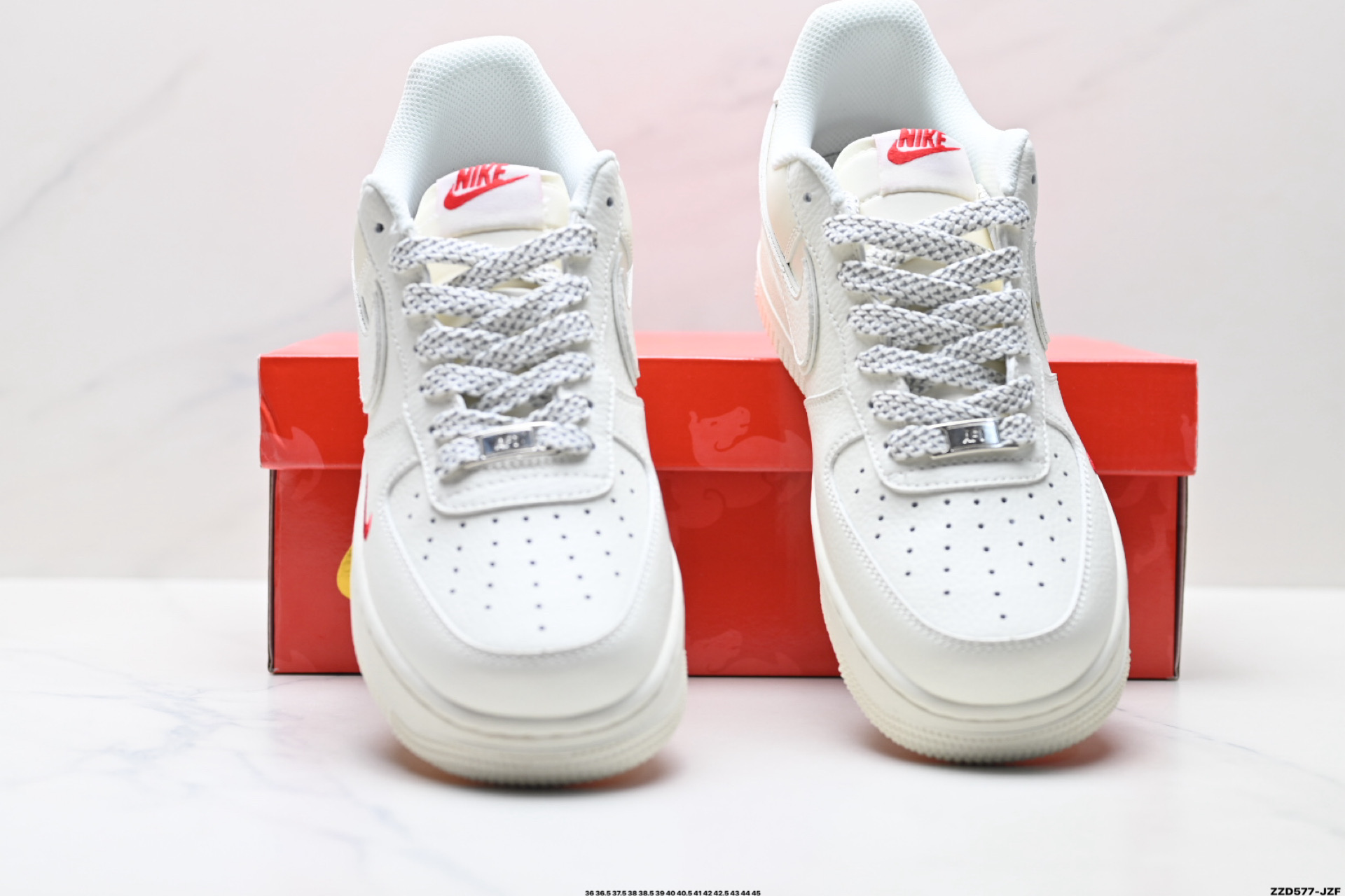 NIKE AIR FORCE 1‘07 LV8 CS5288-065