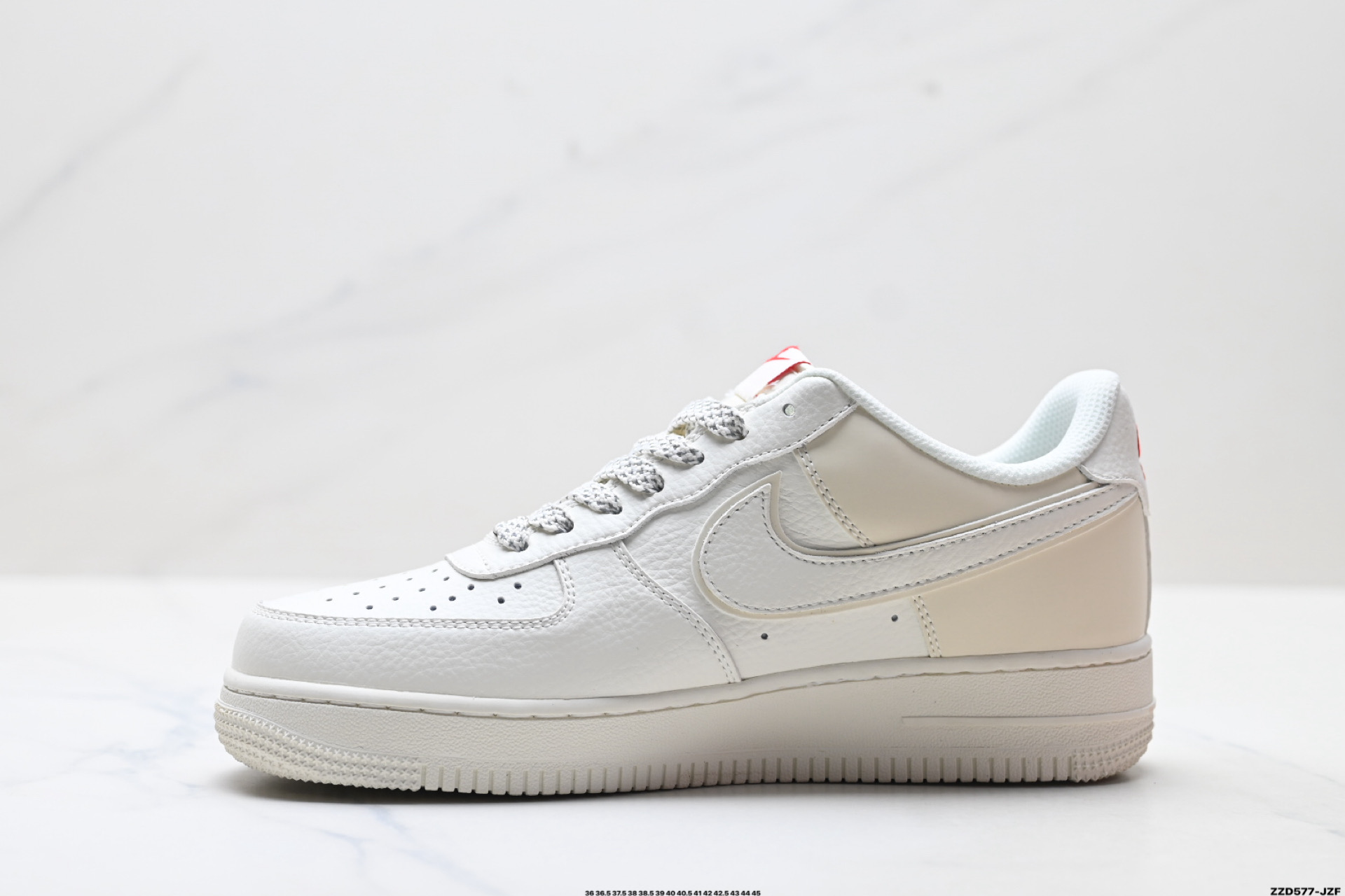 NIKE AIR FORCE 1‘07 LV8 CS5288-065