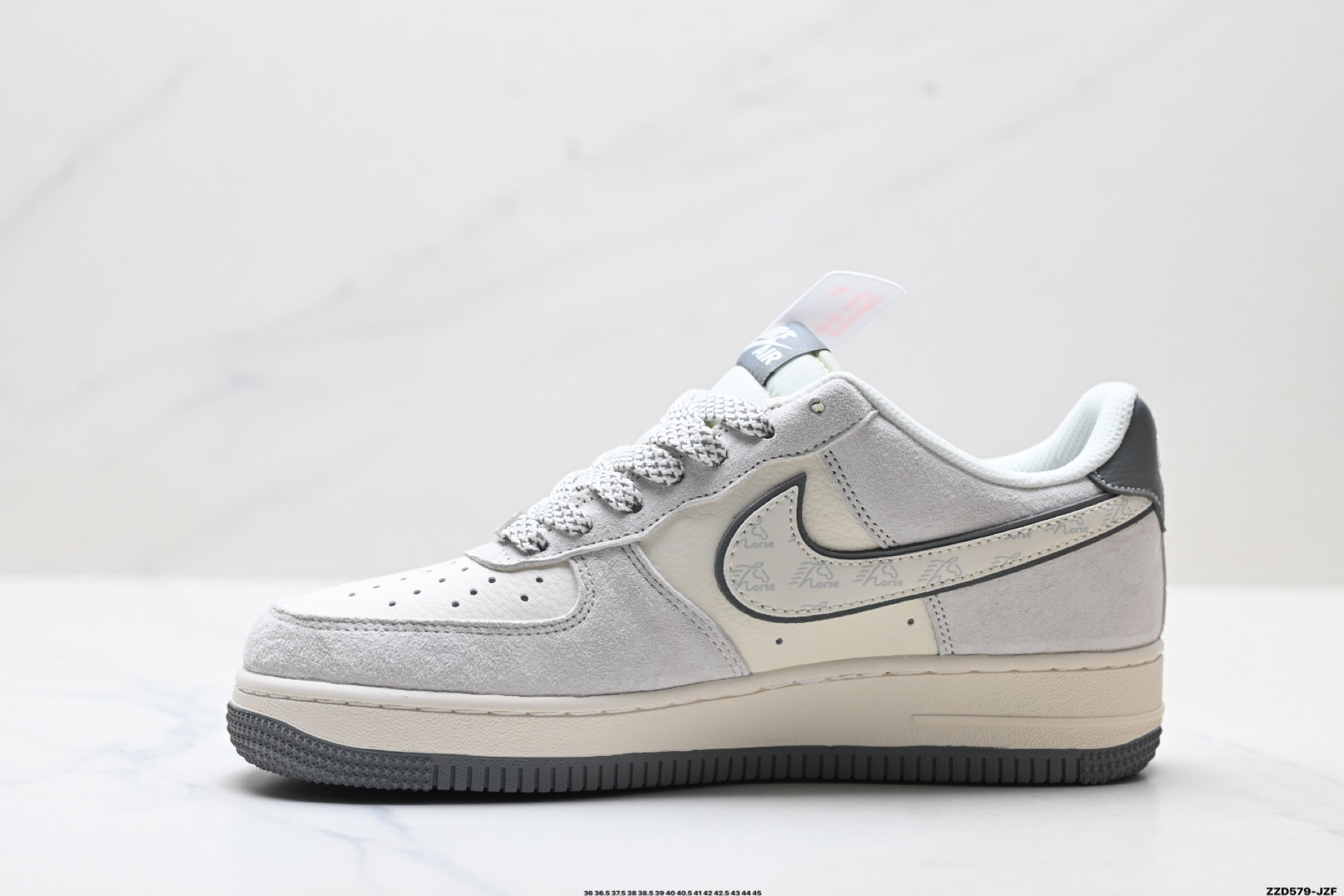 NIKE AIR FORCE 1‘07 LV8 SD6868-127
