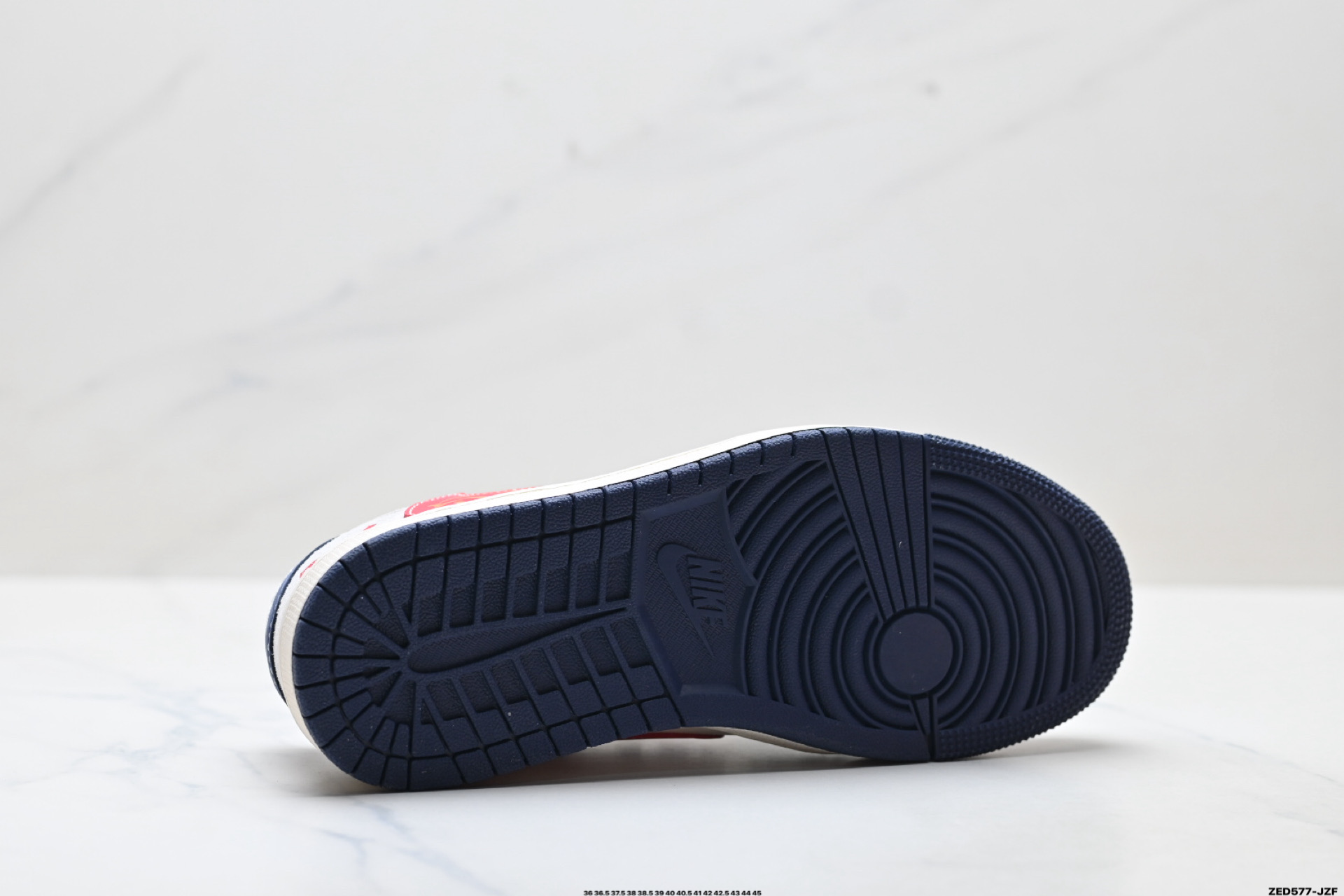 Nike Air Jordan 1 x Travis Scott AJ1倒勾 乔一倒钩 ‘DIY’定制 耐克 低帮文化篮球鞋 SD6868-121