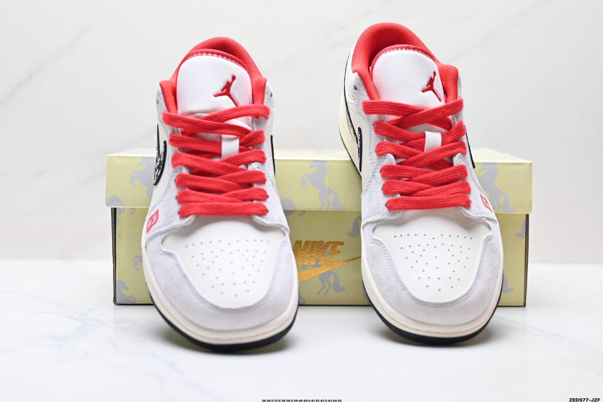 280 Nike Air Jordan 1 Low AJ1乔1低帮休闲板鞋 LX1988-825