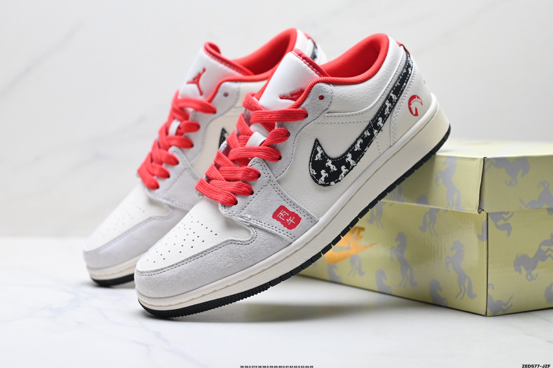 280 Nike Air Jordan 1 Low AJ1乔1低帮休闲板鞋 LX1988-825