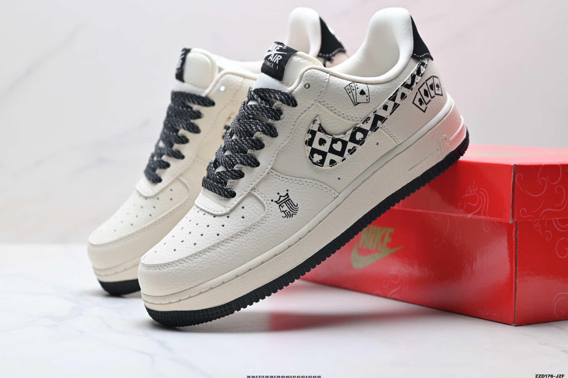 NIKE AIR FORCE 1‘07 LV8 KJ1688-026