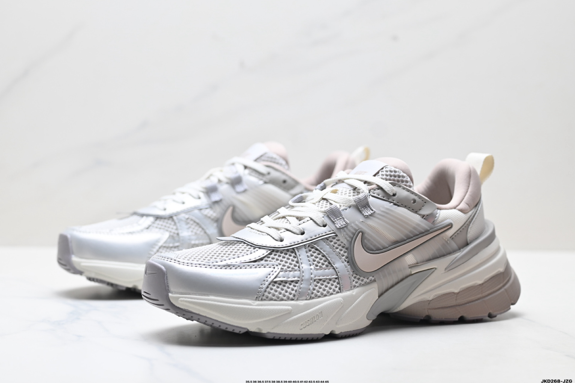 NIKE V2K RUN 复古风潮 耐克 网面透气运动鞋 FD0736-011-Top High Quatity Cheap Sneakers Fashion Clothing Clothes Bags handbags Shoes of all Brand wholesale With The best Quality And Beautiful Price from China Factory Chinese suppliers wholesaler seller NIKE V2K RUN 复古风潮 耐克 网面透气运动鞋 FD0736-011