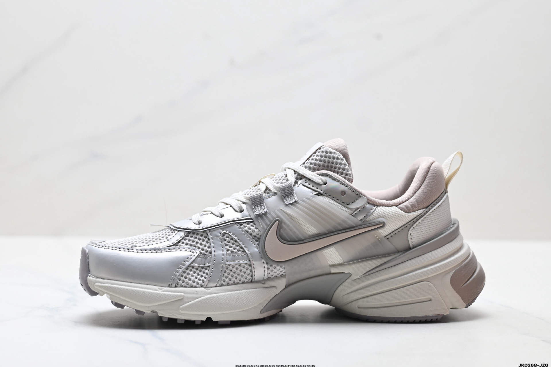 NIKE V2K RUN 复古风潮 耐克 网面透气运动鞋 FD0736-011-Top High Quatity Cheap Sneakers Fashion Clothing Clothes Bags handbags Shoes of all Brand wholesale With The best Quality And Beautiful Price from China Factory Chinese suppliers wholesaler seller NIKE V2K RUN 复古风潮 耐克 网面透气运动鞋 FD0736-011