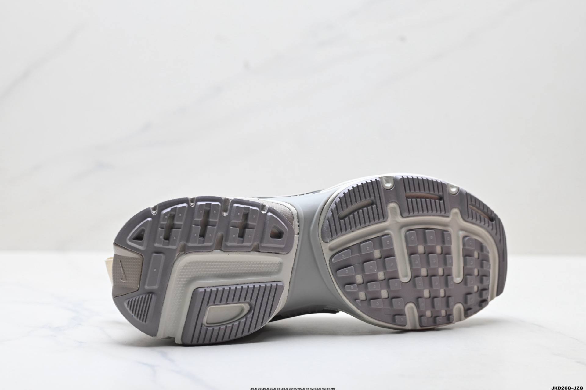 NIKE V2K RUN 复古风潮 耐克 网面透气运动鞋 FD0736-011-Top High Quatity Cheap Sneakers Fashion Clothing Clothes Bags handbags Shoes of all Brand wholesale With The best Quality And Beautiful Price from China Factory Chinese suppliers wholesaler seller NIKE V2K RUN 复古风潮 耐克 网面透气运动鞋 FD0736-011