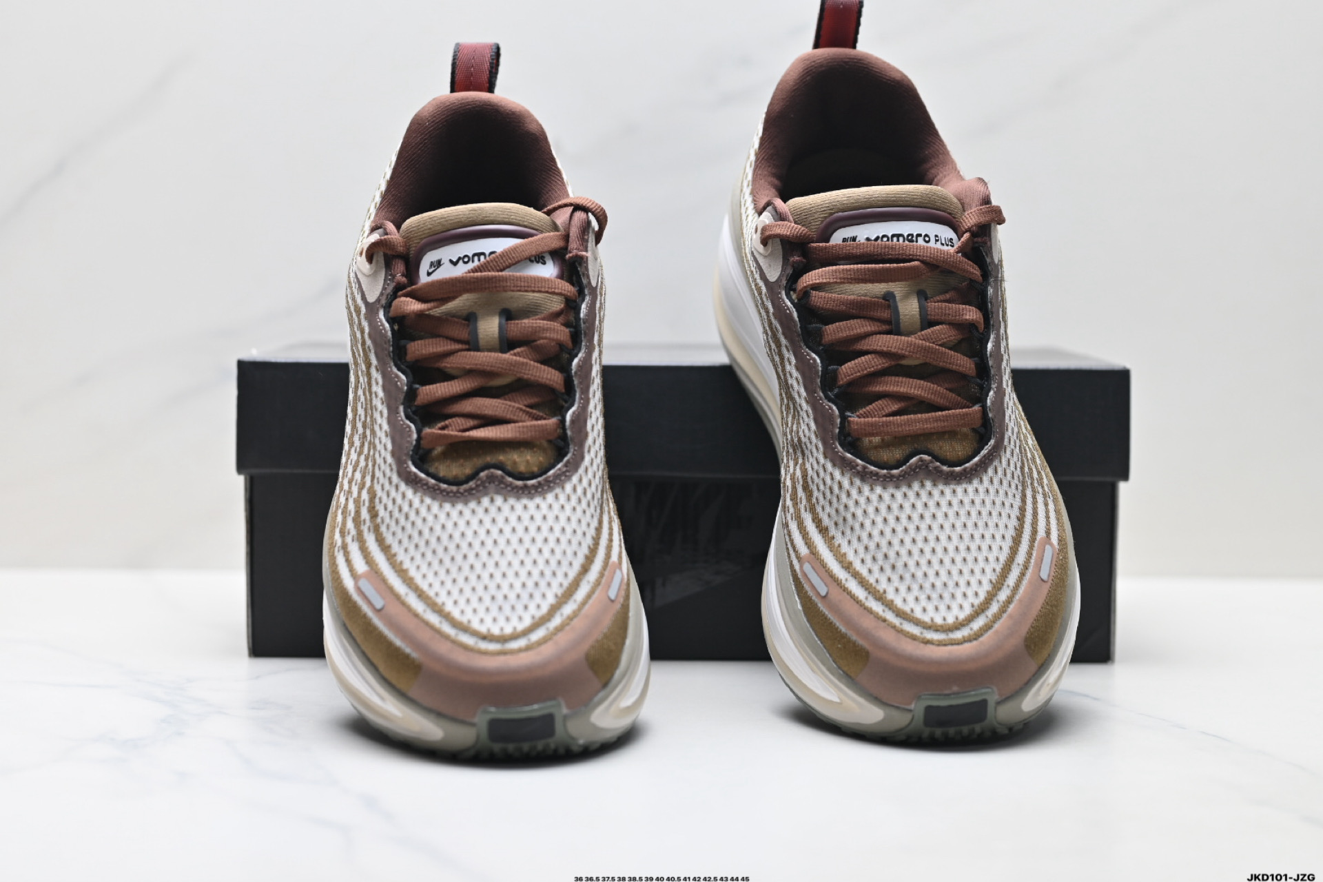 Nike VOMERO PLUS 耐克 舒适减震防滑 低帮跑步鞋 IQ4482-001-Top High Quatity Cheap Sneakers Fashion Clothing Clothes Bags handbags Shoes of all Brand wholesale With The best Quality And Beautiful Price from China Factory Chinese suppliers wholesaler seller Nike VOMERO PLUS 耐克 舒适减震防滑 低帮跑步鞋 IQ4482-001
