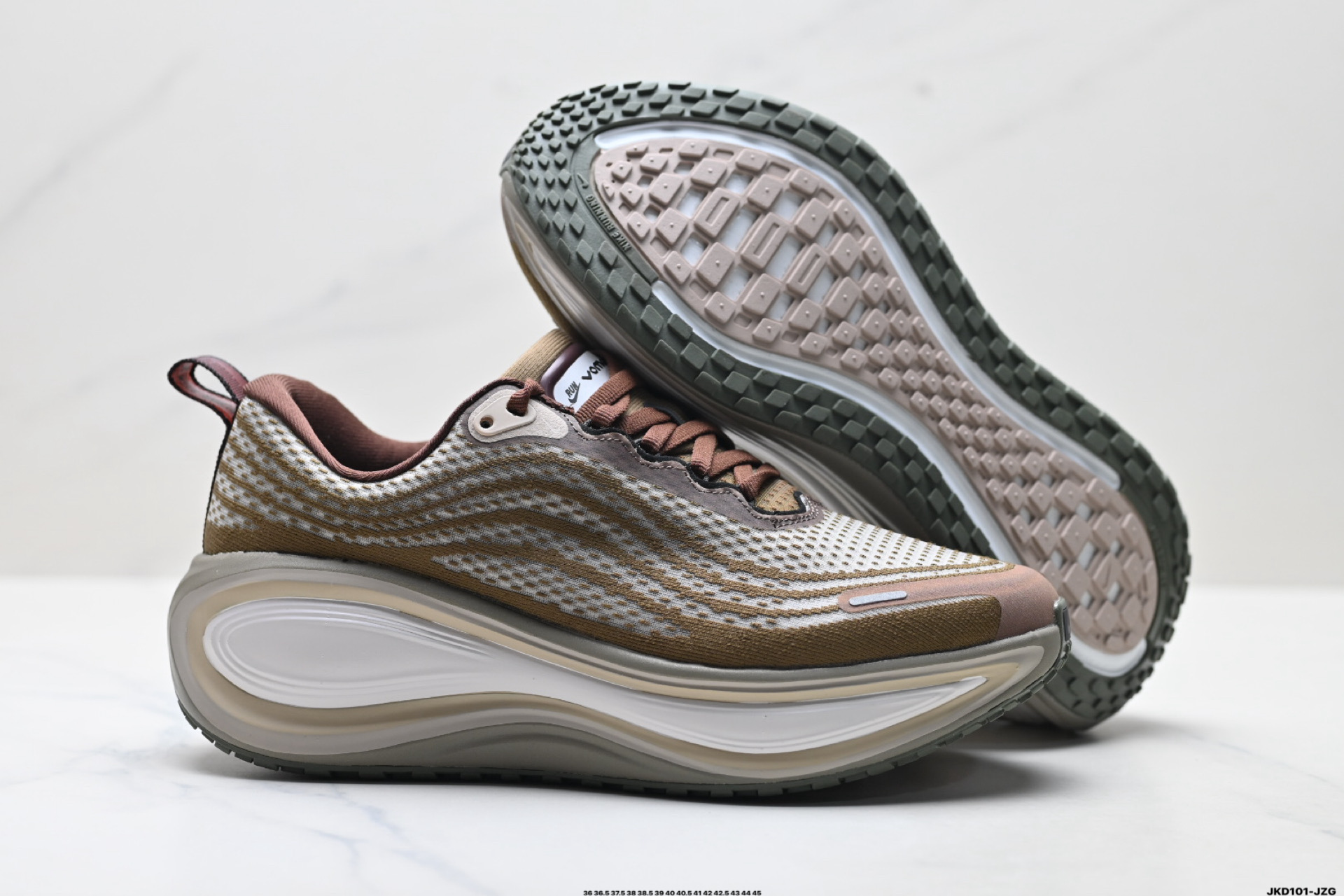 Nike VOMERO PLUS 耐克 舒适减震防滑 低帮跑步鞋 IQ4482-001-Top High Quatity Cheap Sneakers Fashion Clothing Clothes Bags handbags Shoes of all Brand wholesale With The best Quality And Beautiful Price from China Factory Chinese suppliers wholesaler seller Nike VOMERO PLUS 耐克 舒适减震防滑 低帮跑步鞋 IQ4482-001