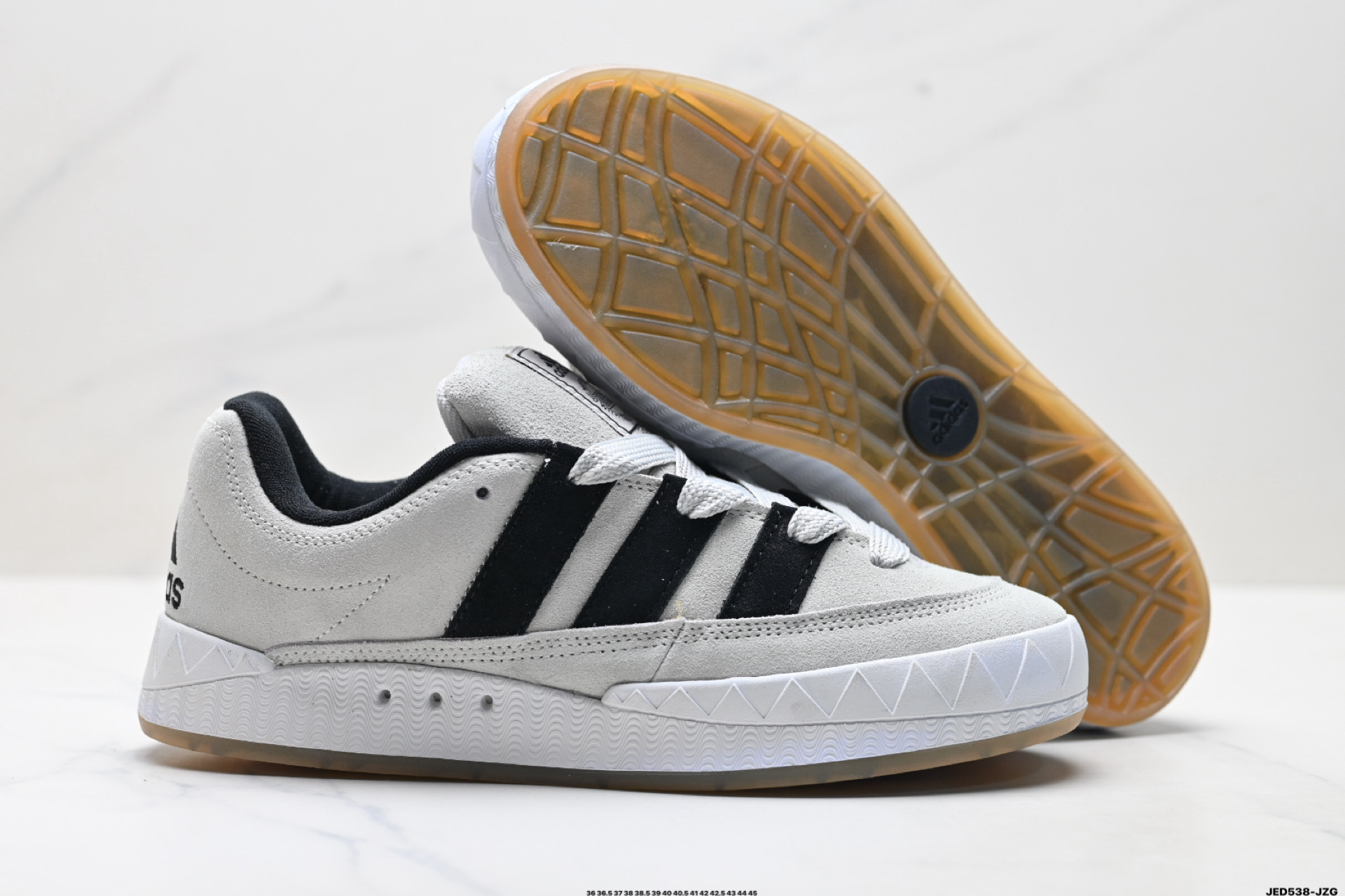 Adidas Adimatic Low 马蒂奇系列低帮 复古鲨鱼面包鞋运动休闲滑板板鞋 lF0513-Top High Quatity Cheap Sneakers Fashion Clothing Clothes Bags handbags Shoes of all Brand wholesale With The best Quality And Beautiful Price from China Factory Chinese suppliers wholesaler seller Adidas Adimatic Low 马蒂奇系列低帮 复古鲨鱼面包鞋运动休闲滑板板鞋 lF0513
