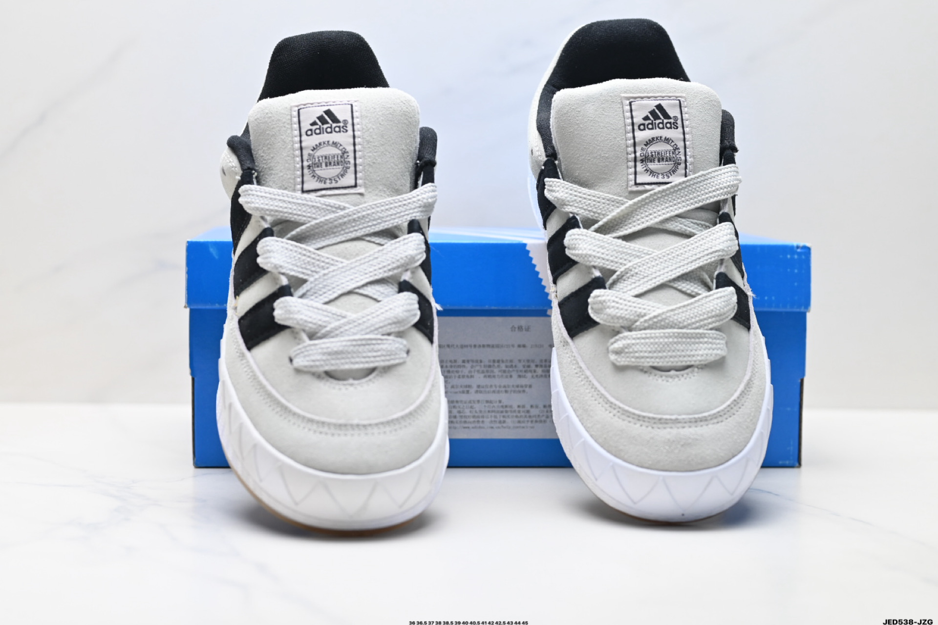 Adidas Adimatic Low 马蒂奇系列低帮 复古鲨鱼面包鞋运动休闲滑板板鞋 lF0513-Top High Quatity Cheap Sneakers Fashion Clothing Clothes Bags handbags Shoes of all Brand wholesale With The best Quality And Beautiful Price from China Factory Chinese suppliers wholesaler seller Adidas Adimatic Low 马蒂奇系列低帮 复古鲨鱼面包鞋运动休闲滑板板鞋 lF0513